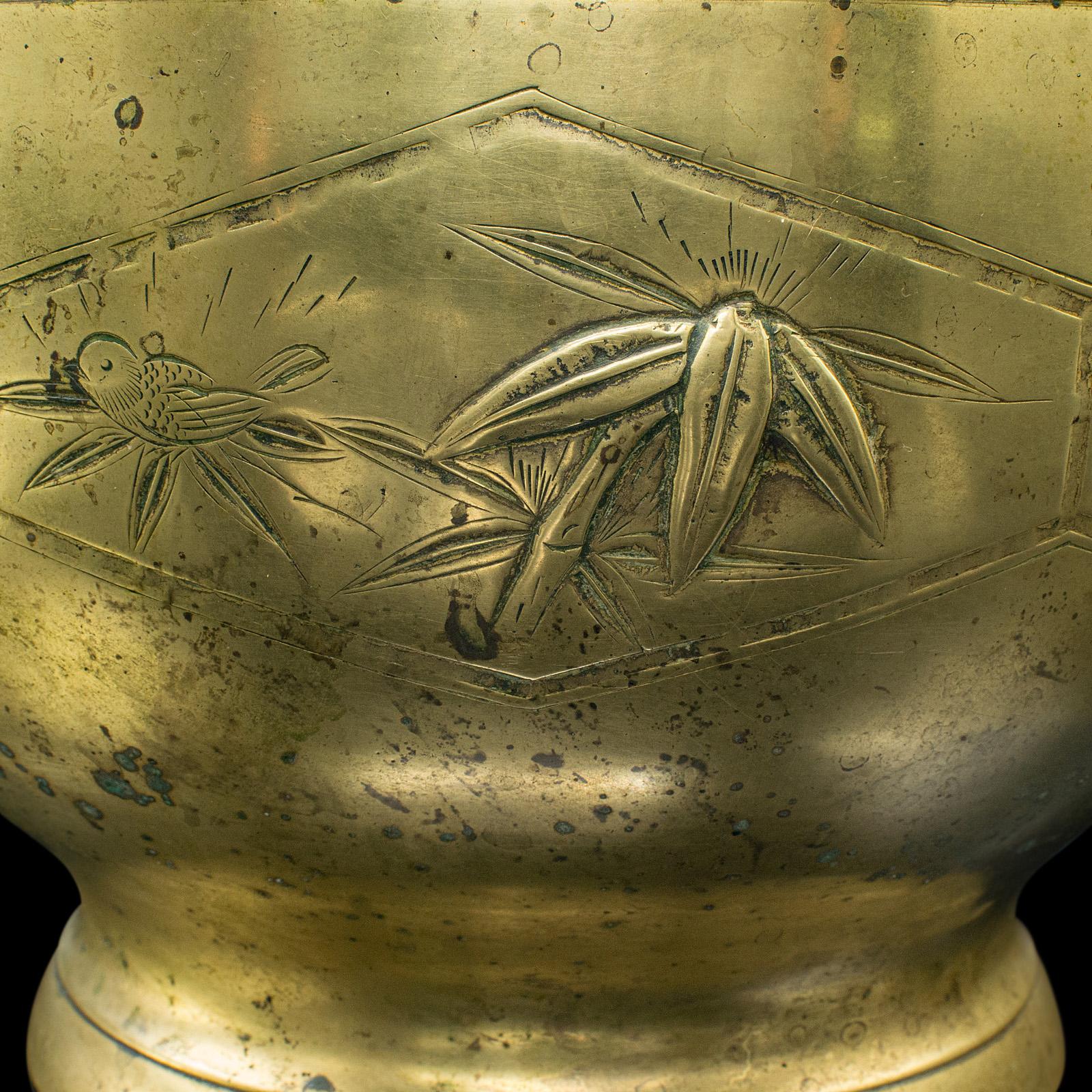 Jardinière décorative japonaise ancienne, laiton, pot de jardinière, victorienne, vers 1870 en vente 1