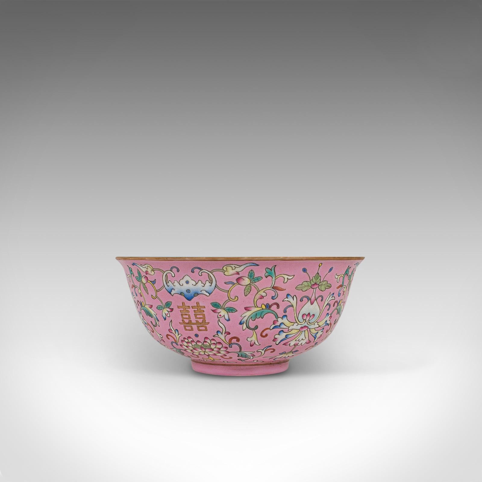 This is an antique decorative marriage bowl. A Chinese, ceramic ceremonial bonbon dish, dating to the late Victorian period, circa 1880.

Beautiful colors to this antique dish
Superb condition throughout
Ceramic thrown into a wonderful bowl