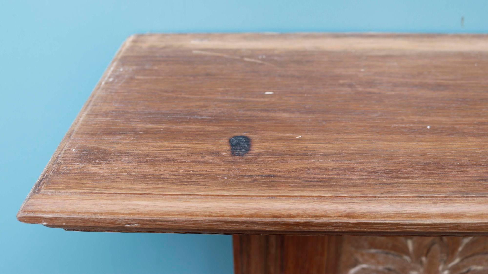 XX secolo Antico caminetto vittoriano in Oak in vendita