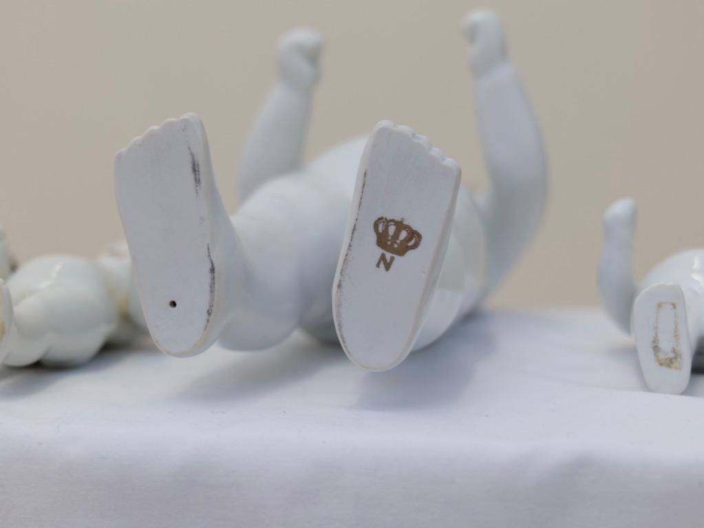 - rara collezione di 6 bambole di porcellana del 1860-1900 circa 
- ottime condizioni senza freni o scheggiature
- pezzi meravigliosamente fatti a mano, conservati per decenni.
- L'espressione incantevole del cuore con le piccole pance sporgenti, le