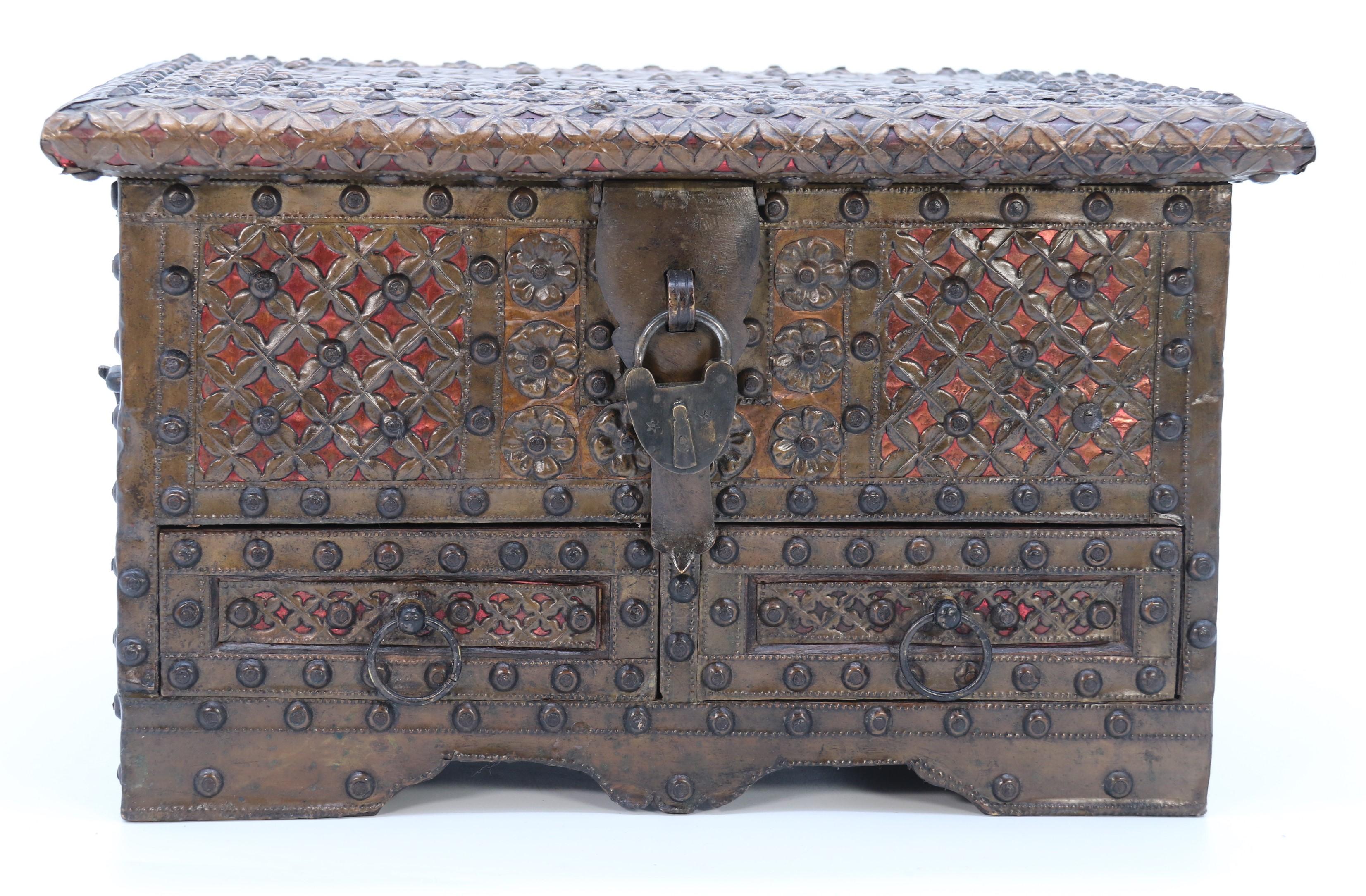 Antique decorative small Zanzibar brass and copper mounted chest or strongbox For Sale 4