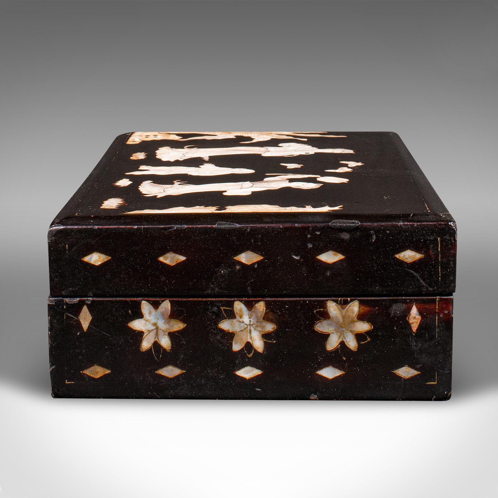 19th Century Antique Decorative Vanity Case, Japanese, Lacquer, Lidded Box, Victorian, C.1900 For Sale