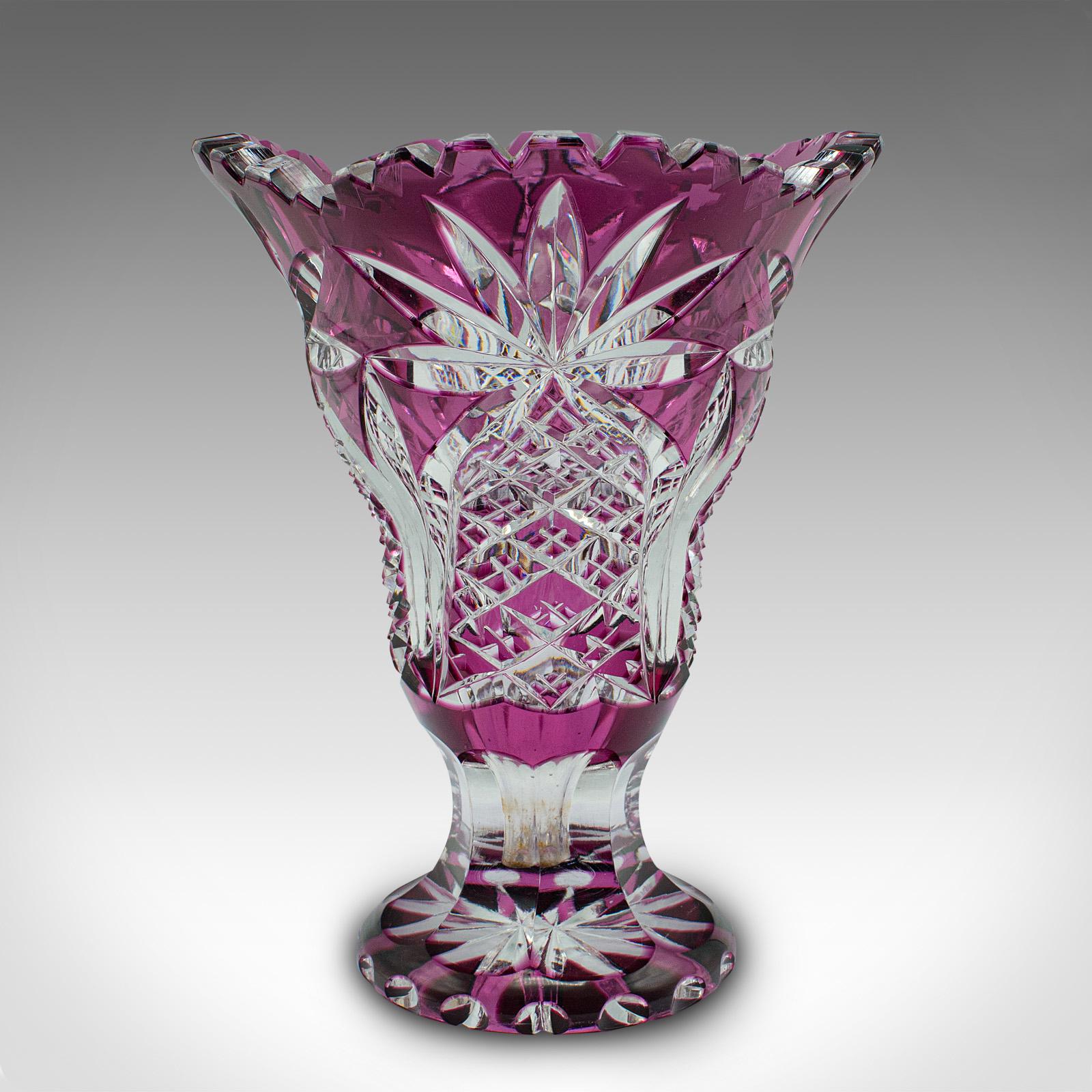 Antike dekorative Vase, englisch, geschliffenes Glas, Blumentopf, spätviktorianisch, um 1880 (Britisch) im Angebot