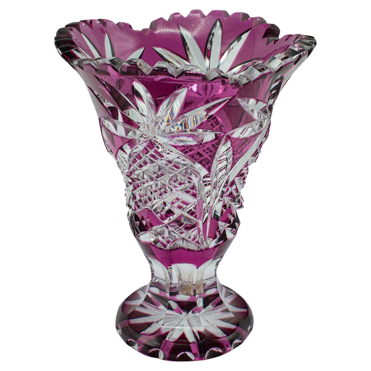 Vase décoratif anglais ancien, verre taillé, pot à fleurs, fin victorien, vers 1880 en vente