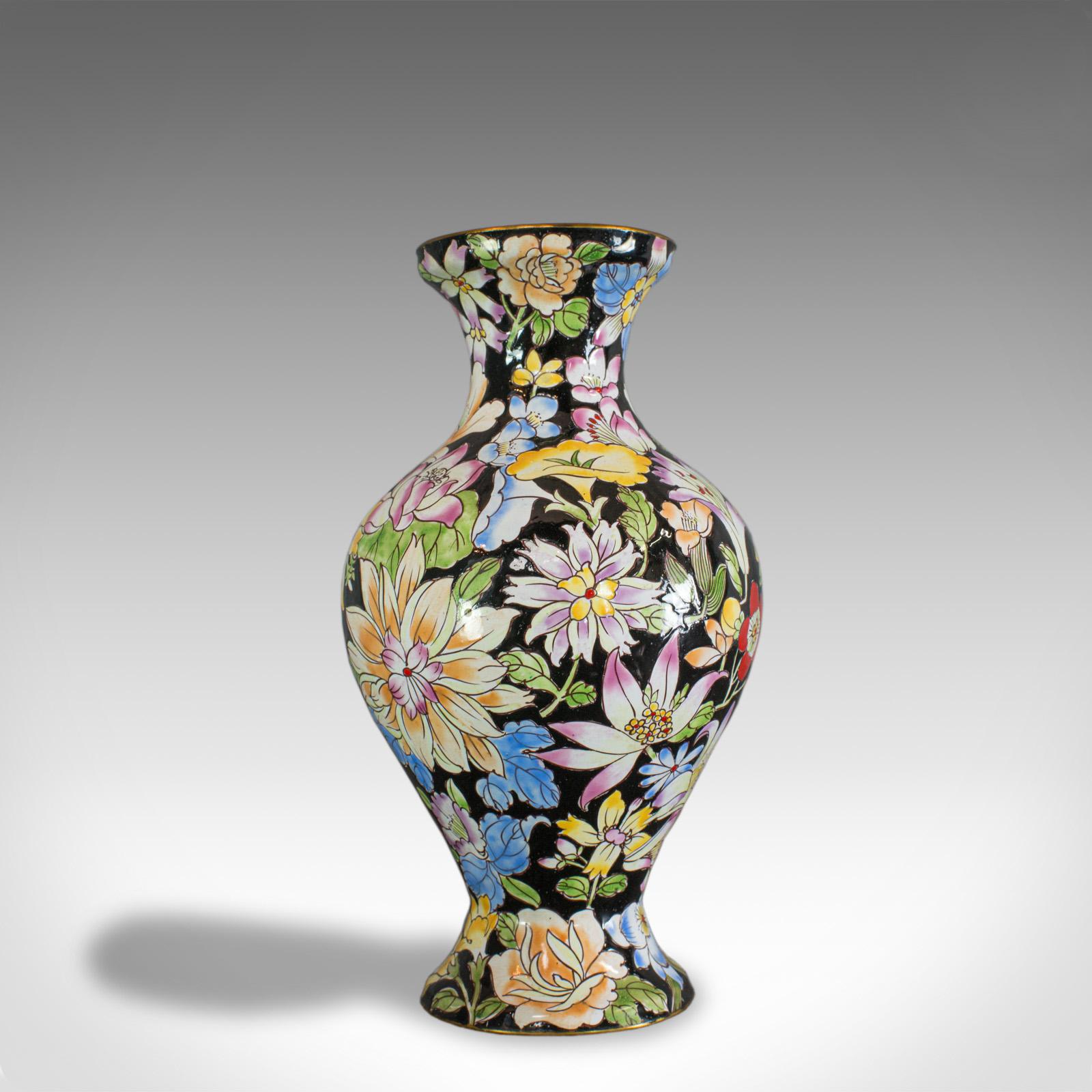 Victorien Antiquité Vase décoratif, français, cloisonné, urne balustre, victorien, circa 1880 en vente