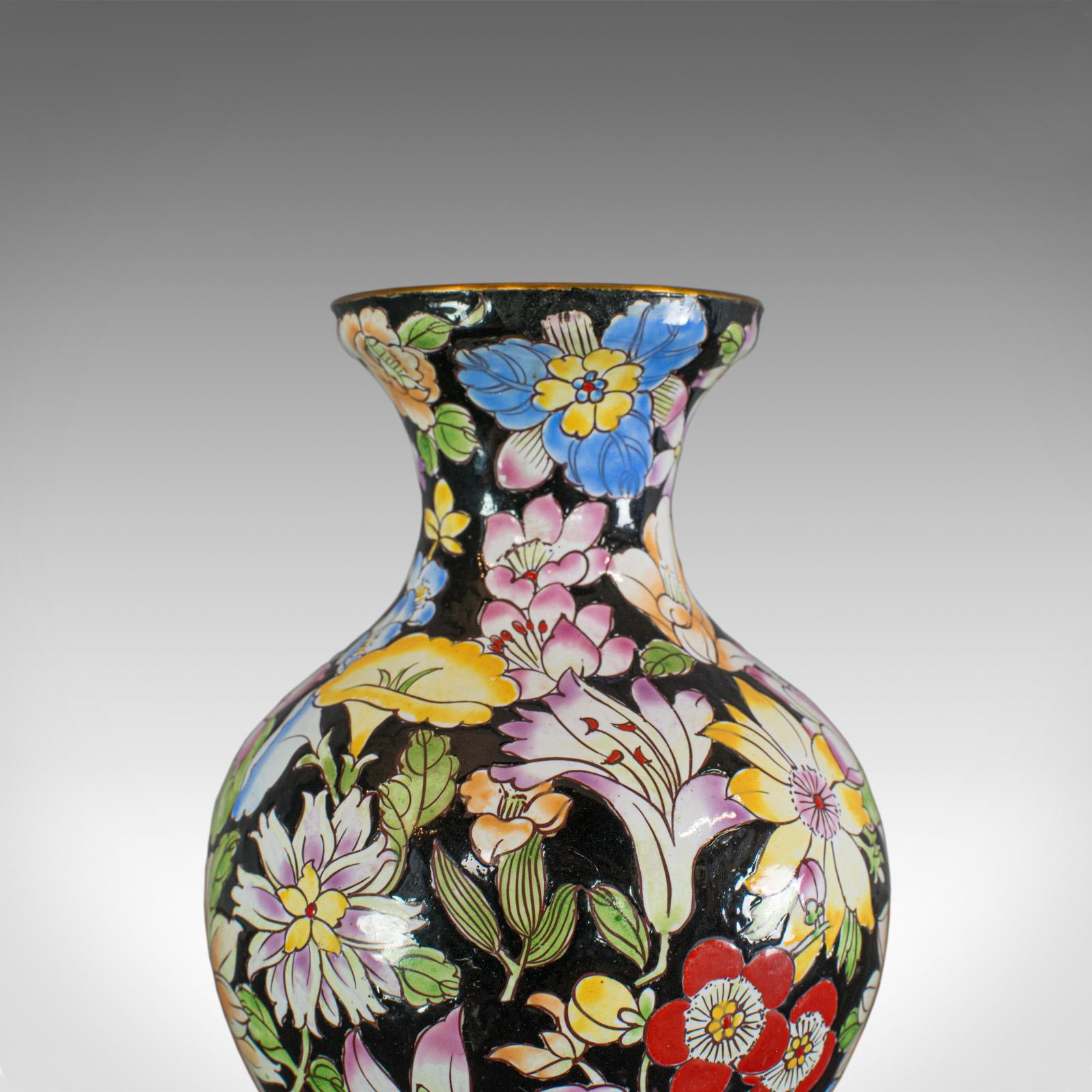 Émail Antiquité Vase décoratif, français, cloisonné, urne balustre, victorien, circa 1880 en vente