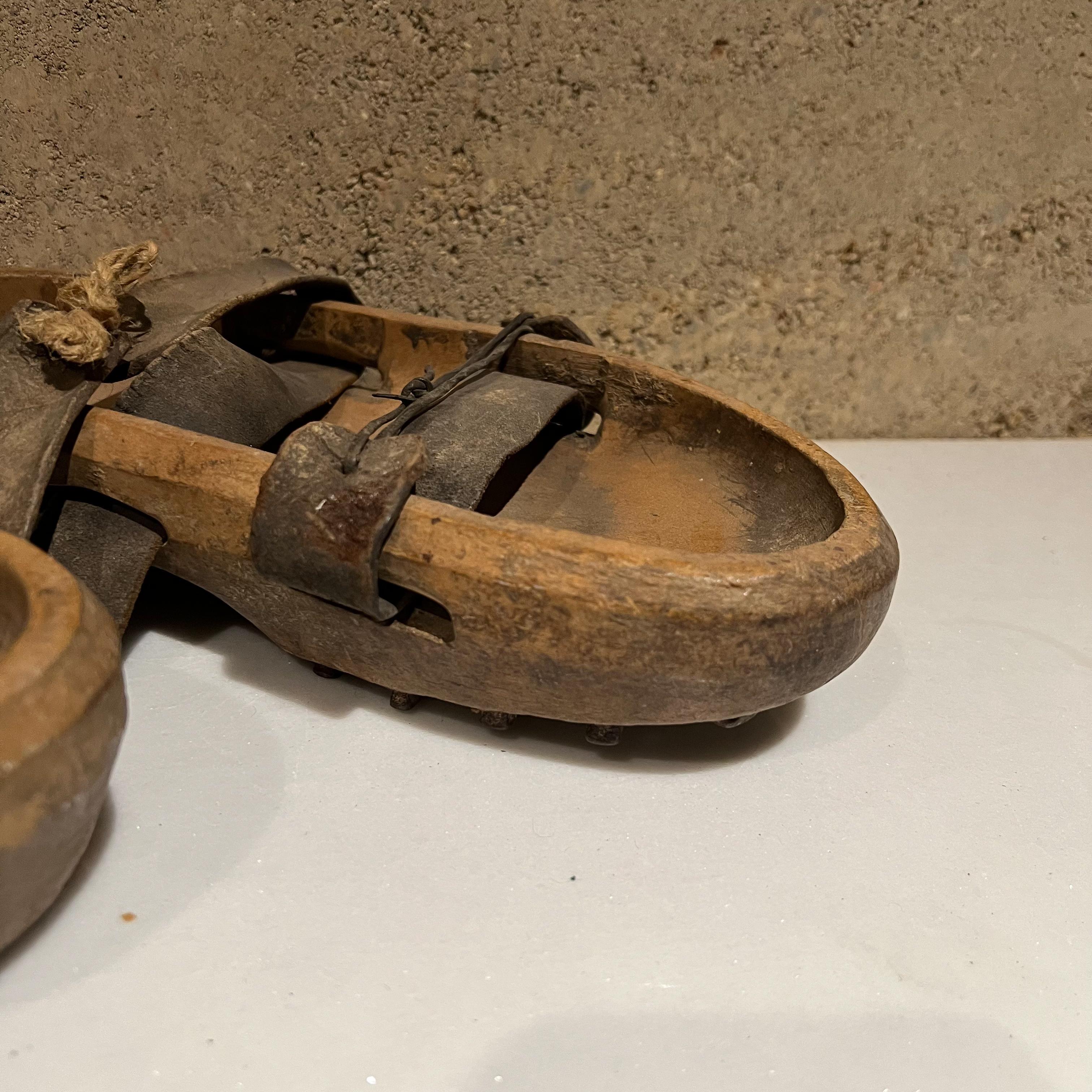 Anglo-Japanese Antique Asian Japanese Shoes Leather Wood Open Toe with Cleats For Sale