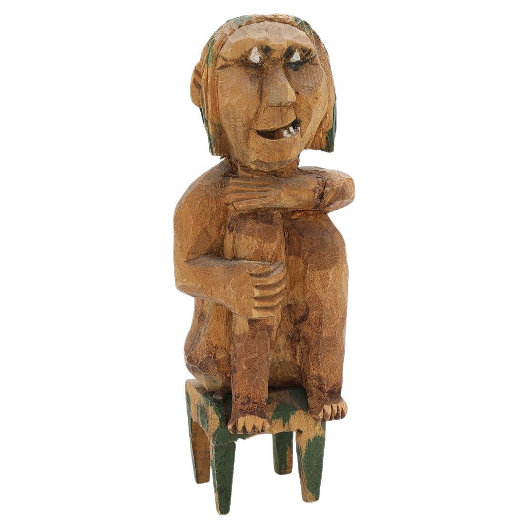 Estatuilla de mujer bellamente estilizada con un gran equilibrio de armonía sentada en un taburete, retrata la belleza del mundo interior a través de la belleza pura.
Esta pieza de arte única es una gran oportunidad para aportar a la decoración e