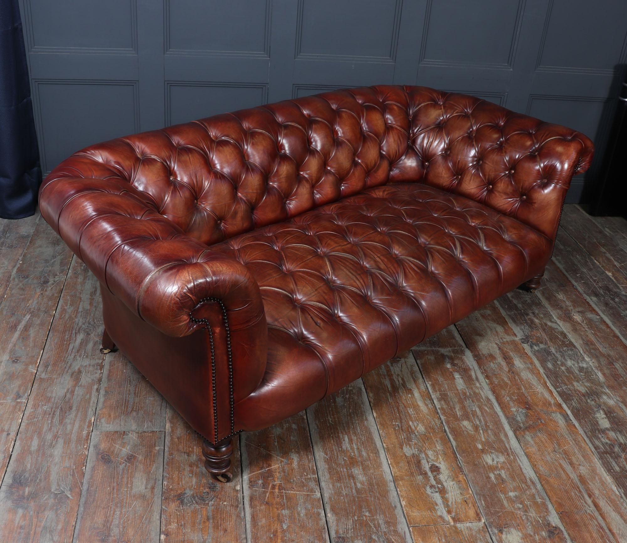 Antique Deep Buttoned Chesterfield Sofa in Hand-Dyed Leather c1900 For Sale 7