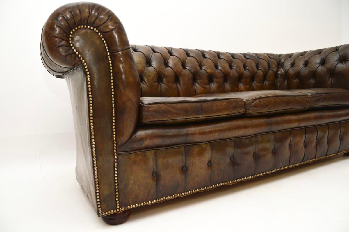 Antique Deep Buttoned Leather Chesterfield Sofa For Sale 4