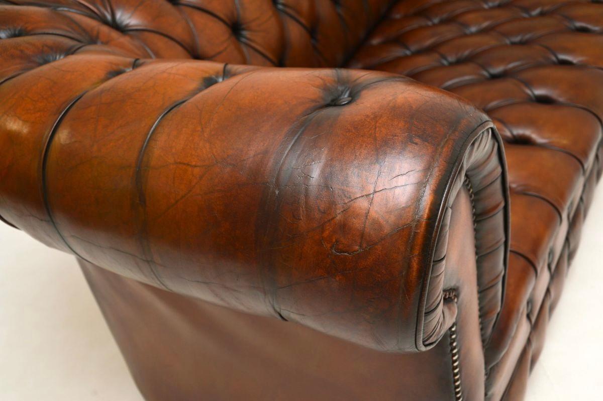 Antique Deep Buttoned Leather Chesterfield Sofa 6