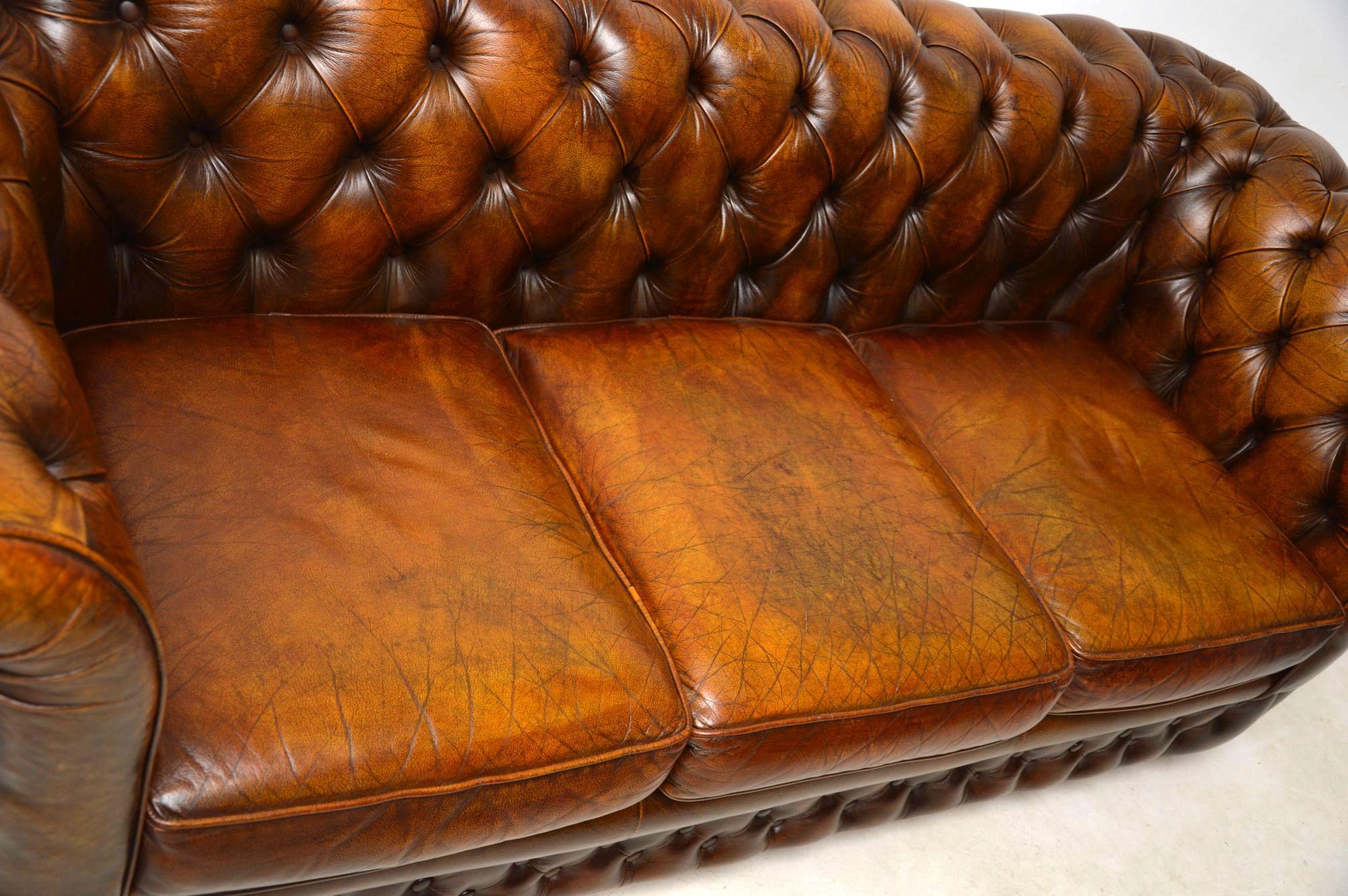Antique Deep Buttoned Leather Chesterfield Sofa 3