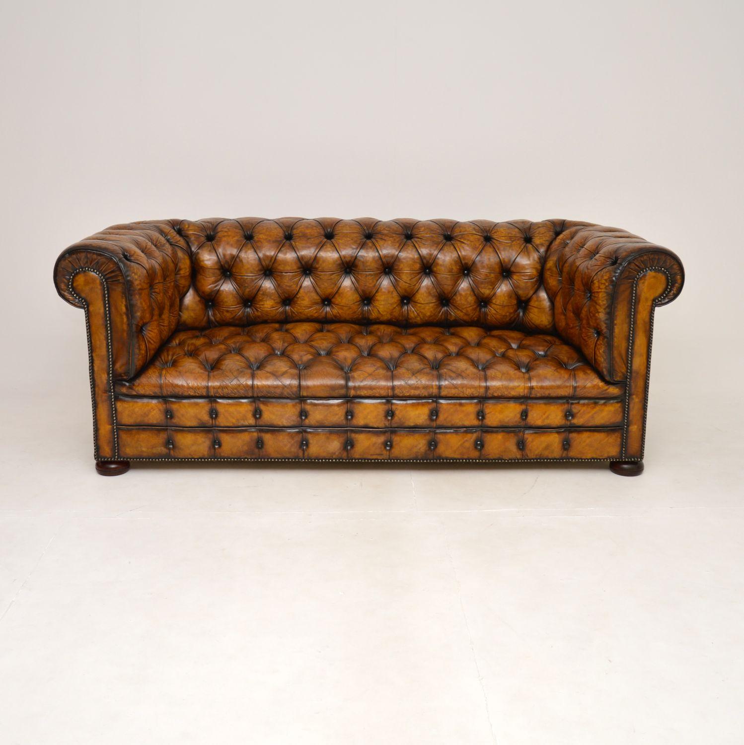 A magnificent antique deep buttoned leather Chesterfield sofa. This was made in England, we would date it to around the 1920’s.

It is of outstanding quality, this is extremely well built and heavy. It has crisp horse hair stuffing, it is very
