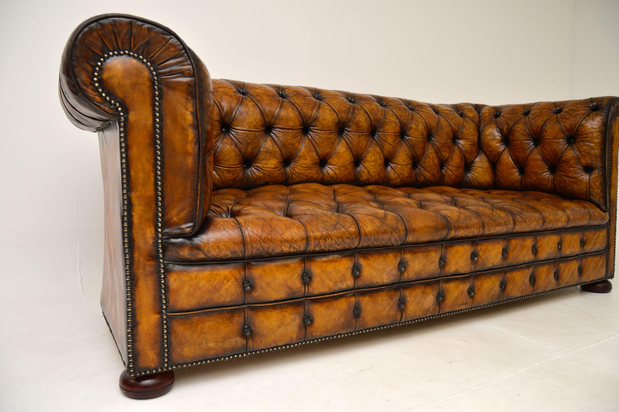 Antique Deep Buttoned Leather Chesterfield Sofa For Sale 2
