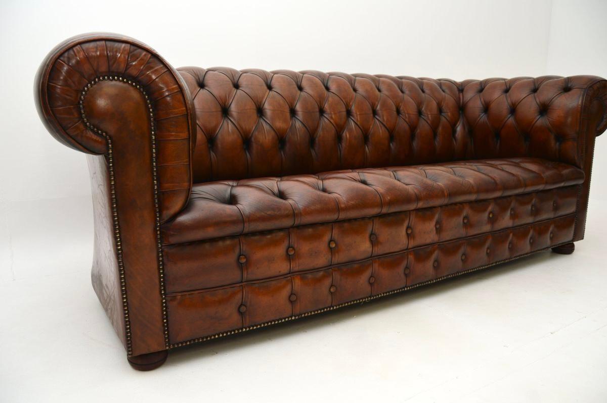 Antique Deep Buttoned Leather Chesterfield Sofa For Sale 3