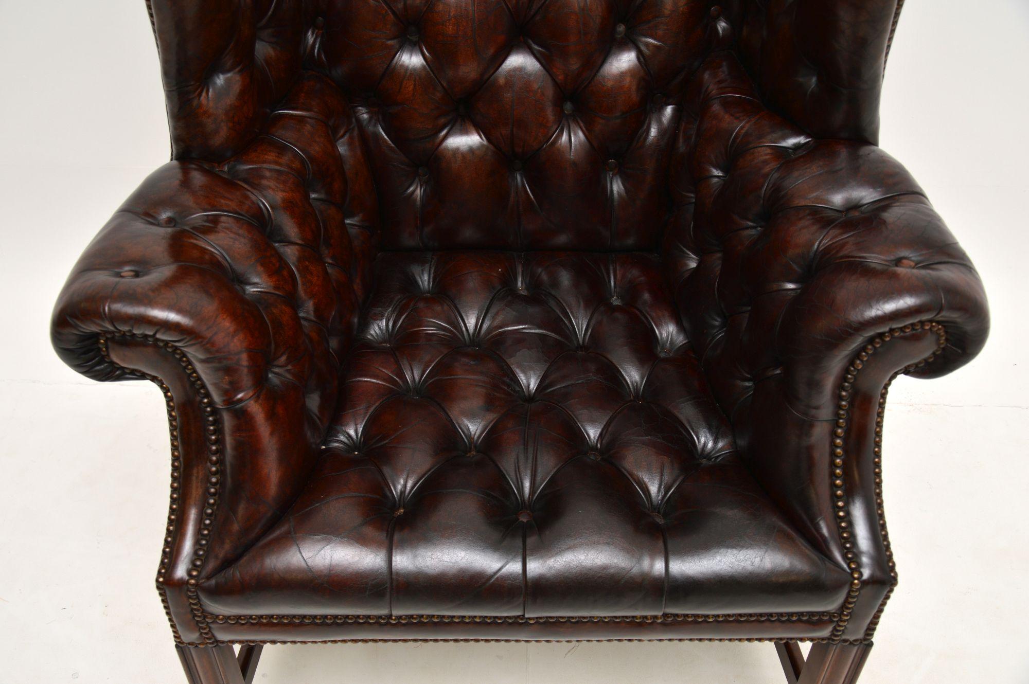 Antique Deep Buttoned Leather Wing Back Armchair In Good Condition In London, GB