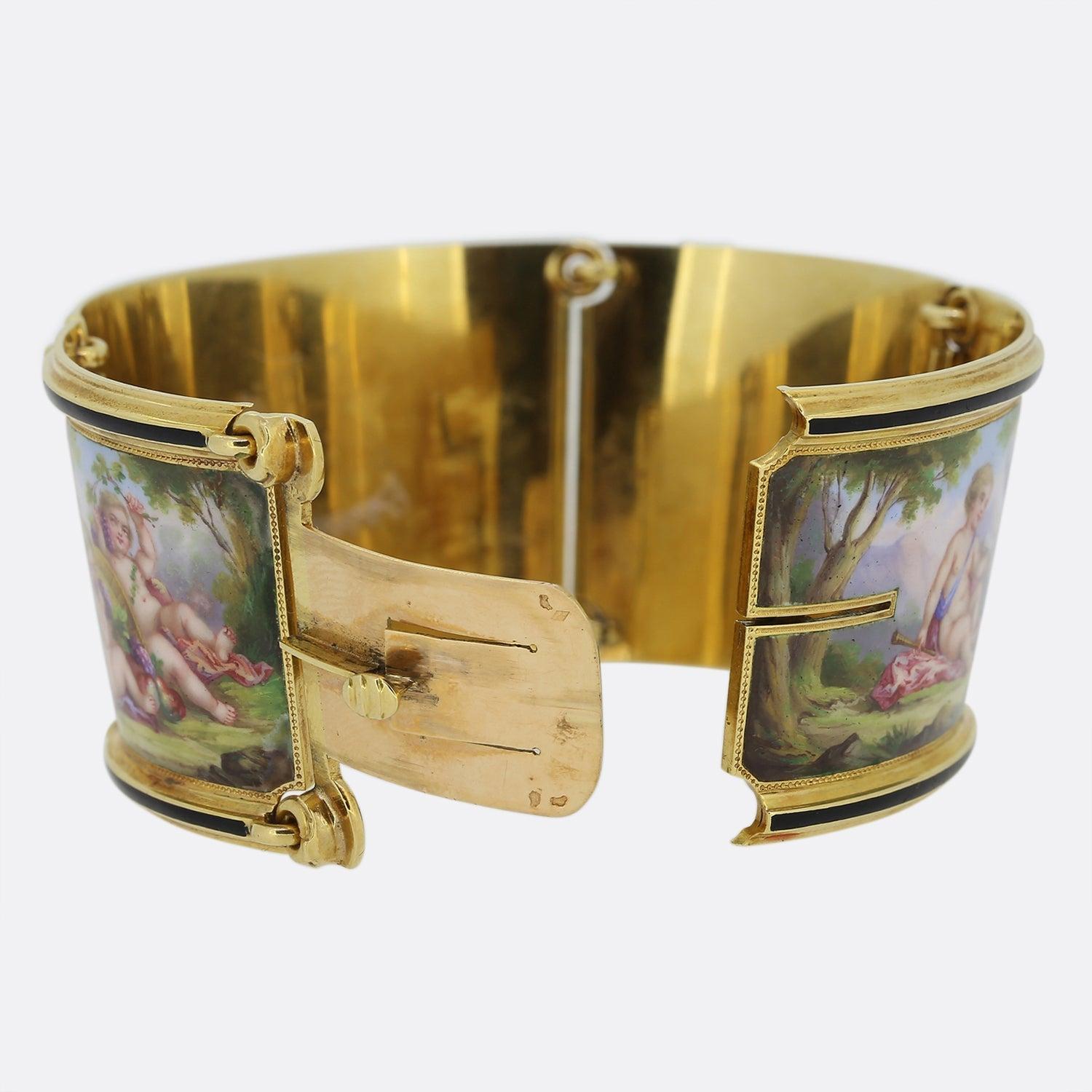 Antike Delarue Palais Royal Emaille Cherub-Armband im Zustand „Gut“ in London, GB