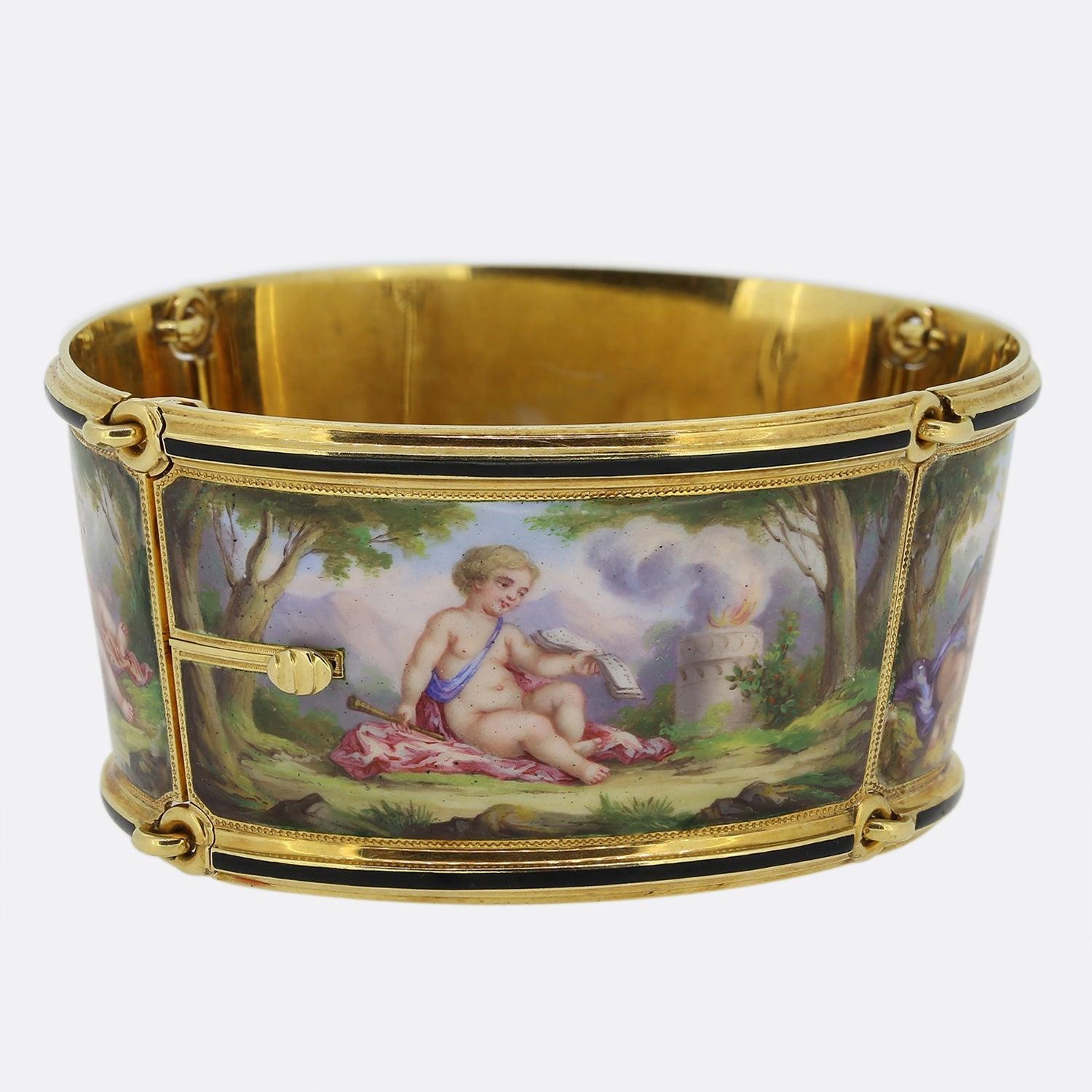 Antike Delarue Palais Royal Emaille Cherub-Armband 1