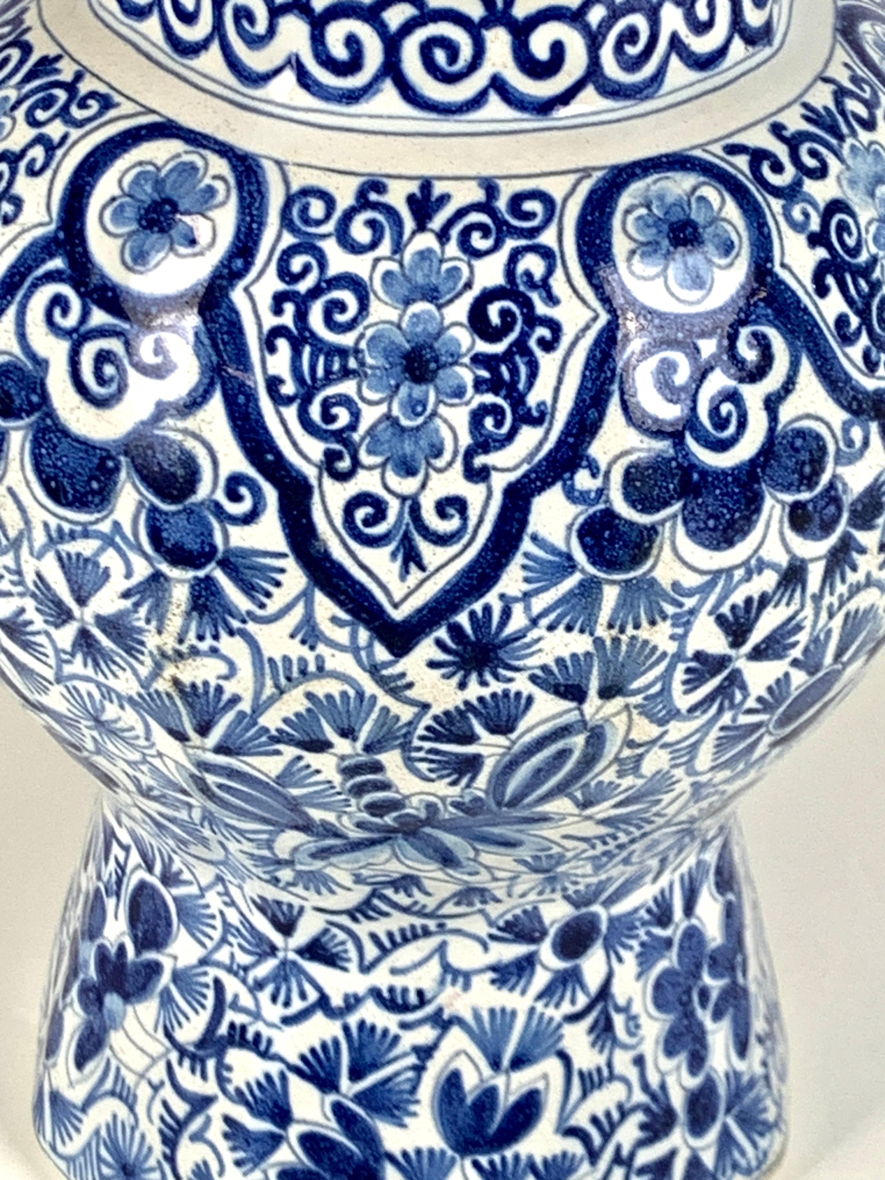 Dutch Antique Delft Blue and White Jar Made by The Claw Netherlands Circa 1790 For Sale
