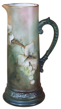 Antique Delinieres & Co. Pichet  vin peint  la main en Limoges franais Pichet  raisins