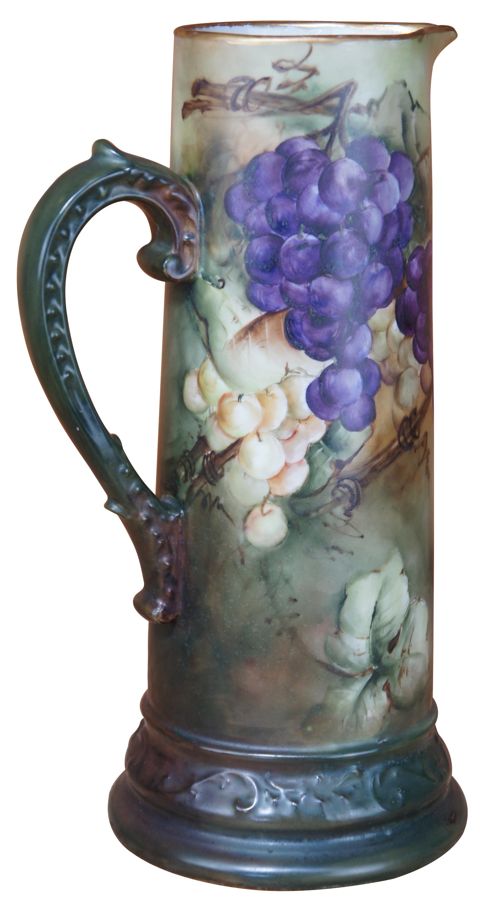 Antique Delinieres & Co. French Limoges Hand Painted Wine Pitcher Tankard Grapes In Good Condition For Sale In Dayton, OH