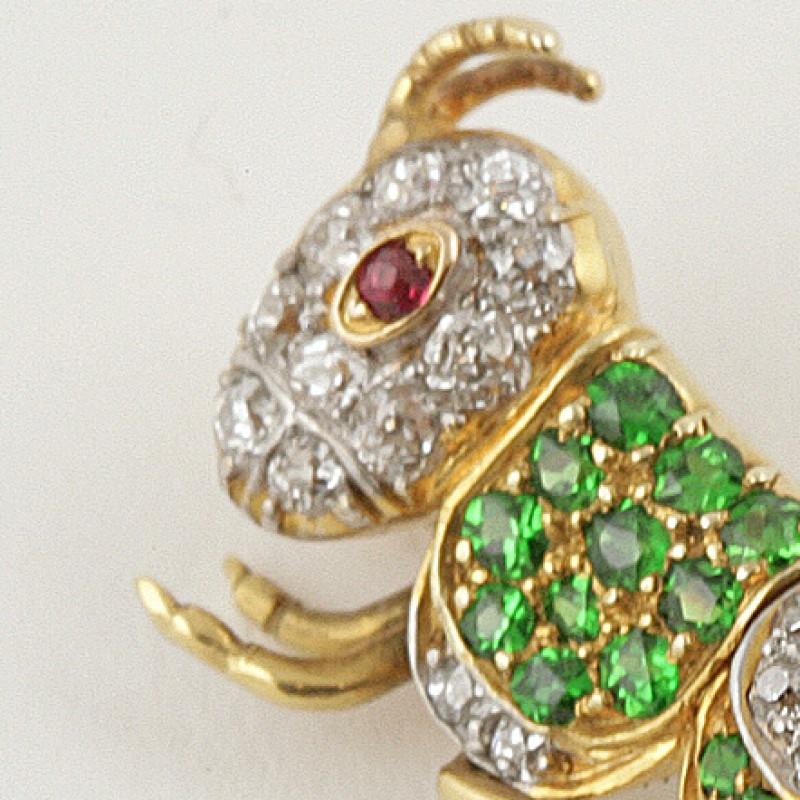 Antique Demantoid Garnet, Diamond, Gold and Platinum Cricket Brooch In Excellent Condition For Sale In New York, NY