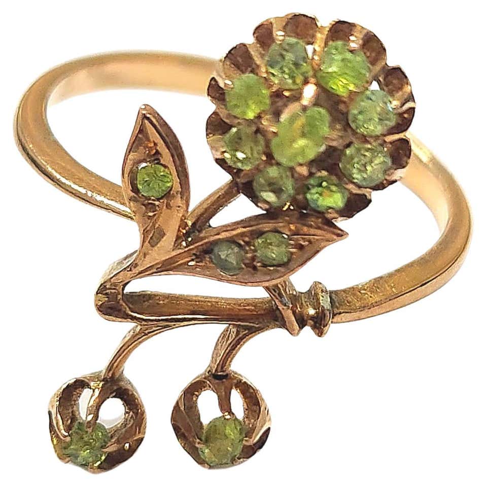 Antique Signet Russian Gold Ring For Sale at 1stDibs