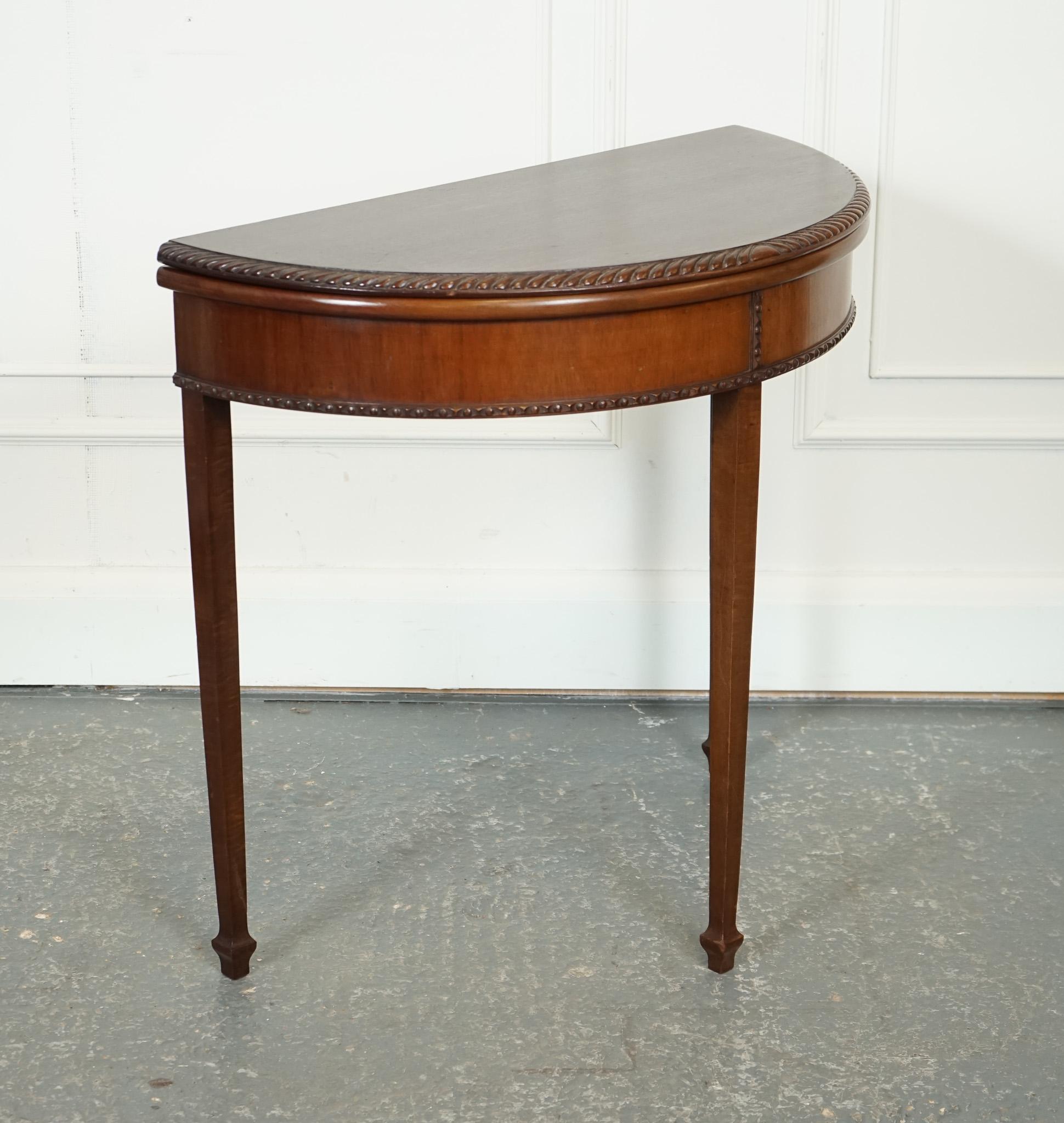 ANTIQUE DEMi LUNE CONSOLE HALL GAMES CARD TABLE J1 im Zustand „Gut“ im Angebot in Pulborough, GB