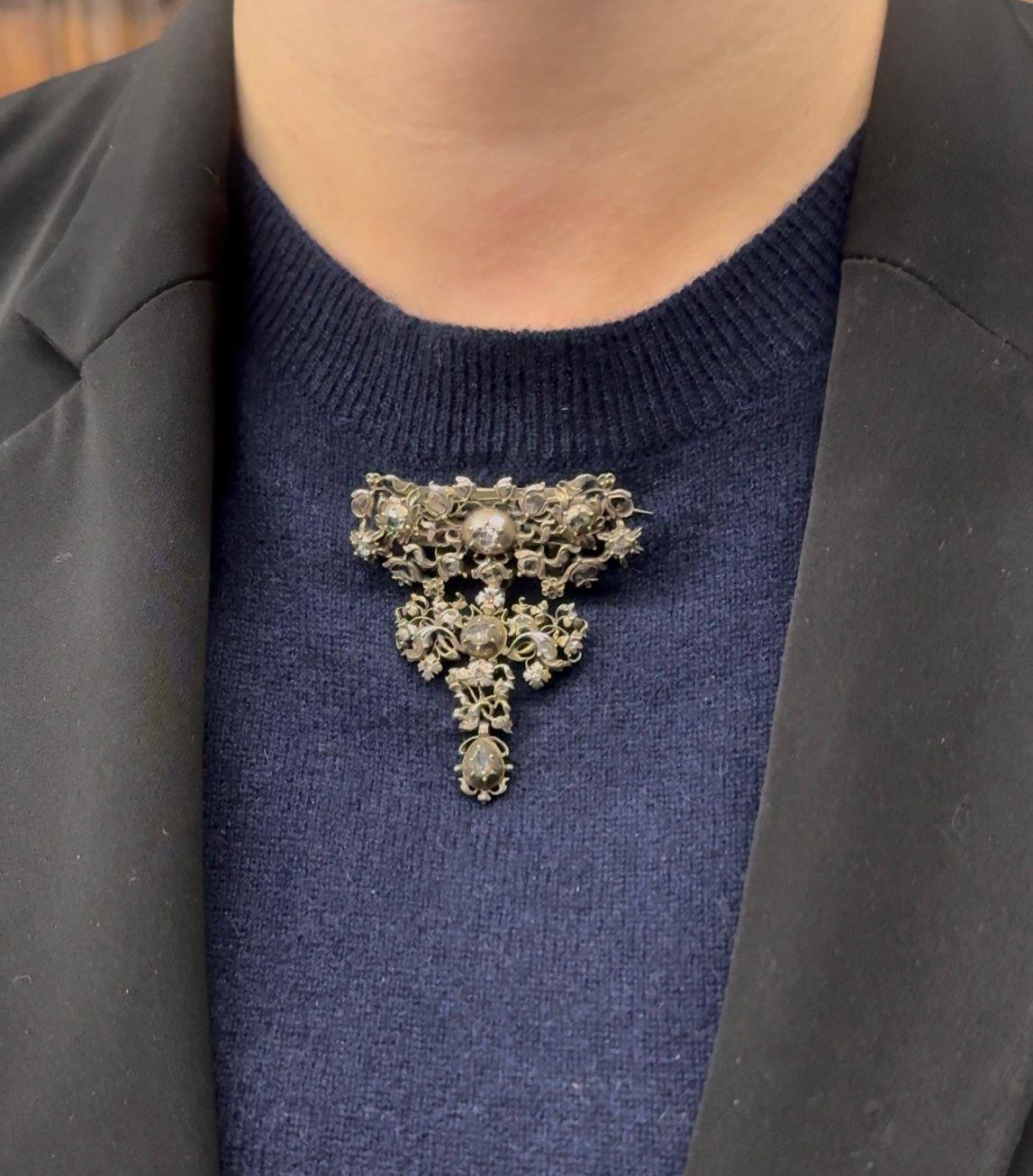 Representative set of jewelry from the end of the 19th century, the so-called demi-parure, or a set of jewelry made of the same material, in the same style, which suited practically every occasion.

The presented set is made of silver. The