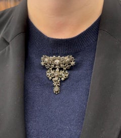 Antique demi parure in original box, bracelet, earrings and brooch pendant, XIXs