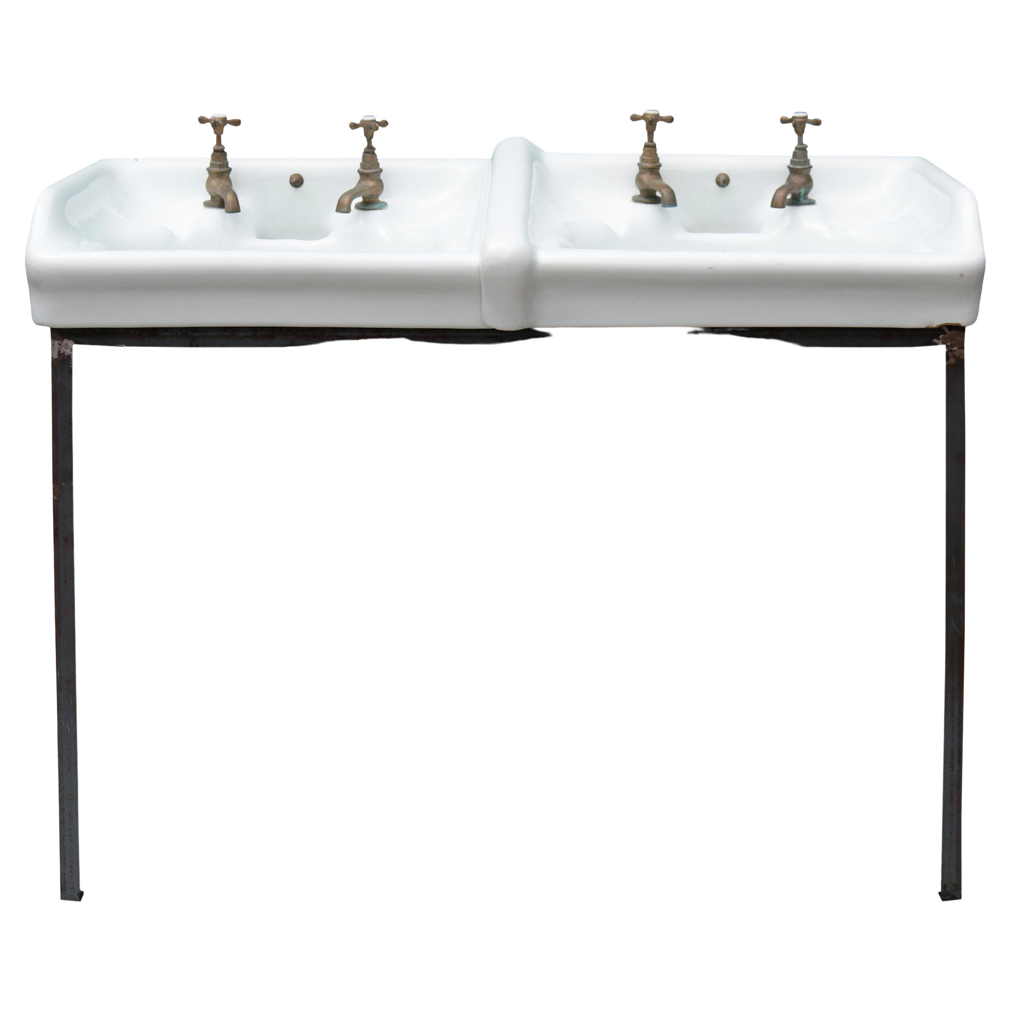 Antique ‘Dent and Hellyer Ltd’ Basin