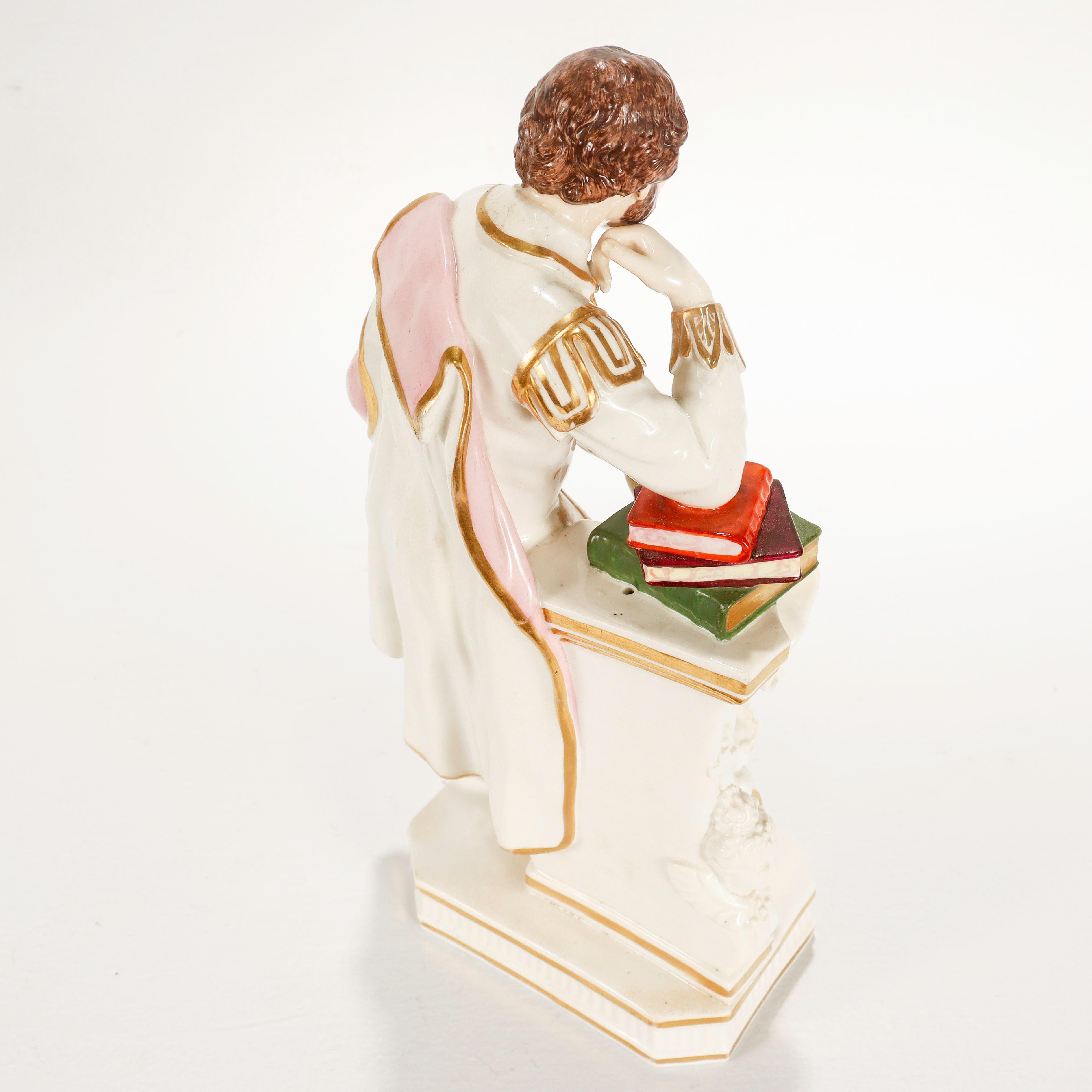 Ancienne figurine en porcelaine de Derby de William Shakespeare modèle n° 305 en vente 5