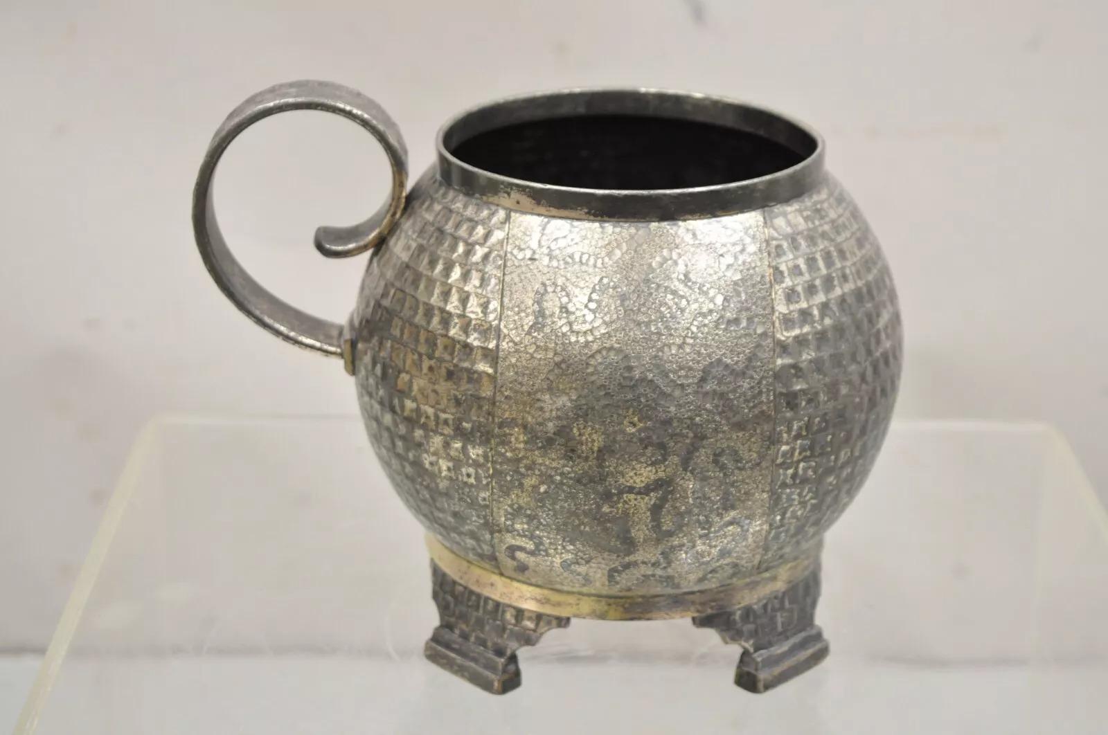 20th Century Antique Derby Silver Victorian Hammered Footed Round Silver Plated Jug Pitcher For Sale