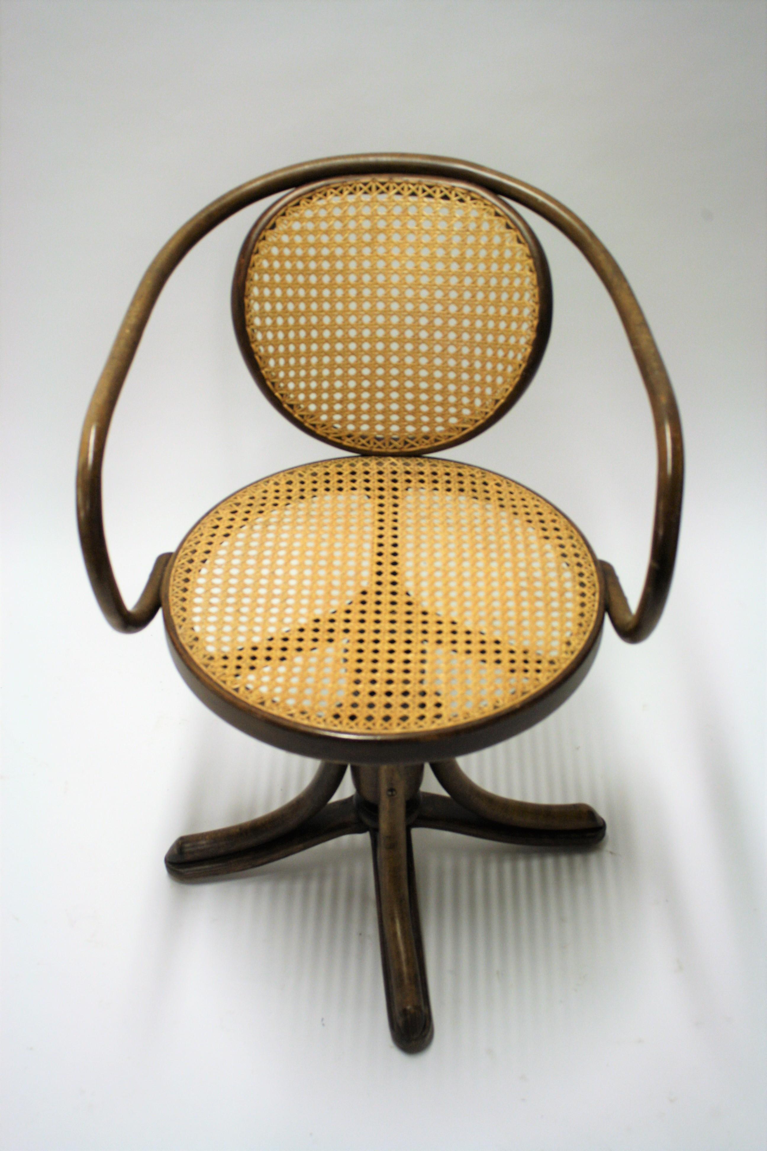 Antique Desk Chair by Thonet, 1900s 6