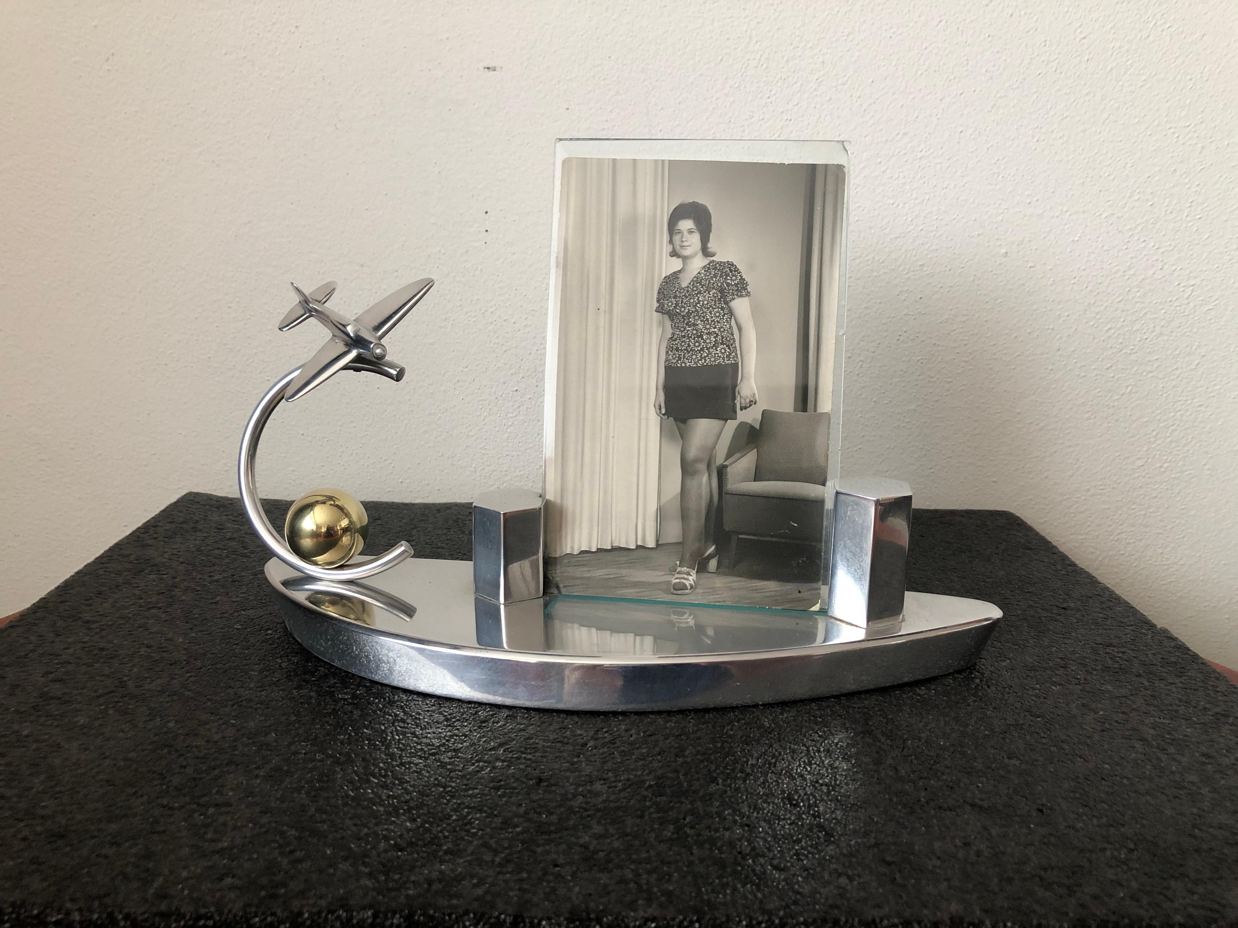 Mid-20th Century Antique Desk Picture Frame in Heavy Chromed Metal with 2 Glass For Sale