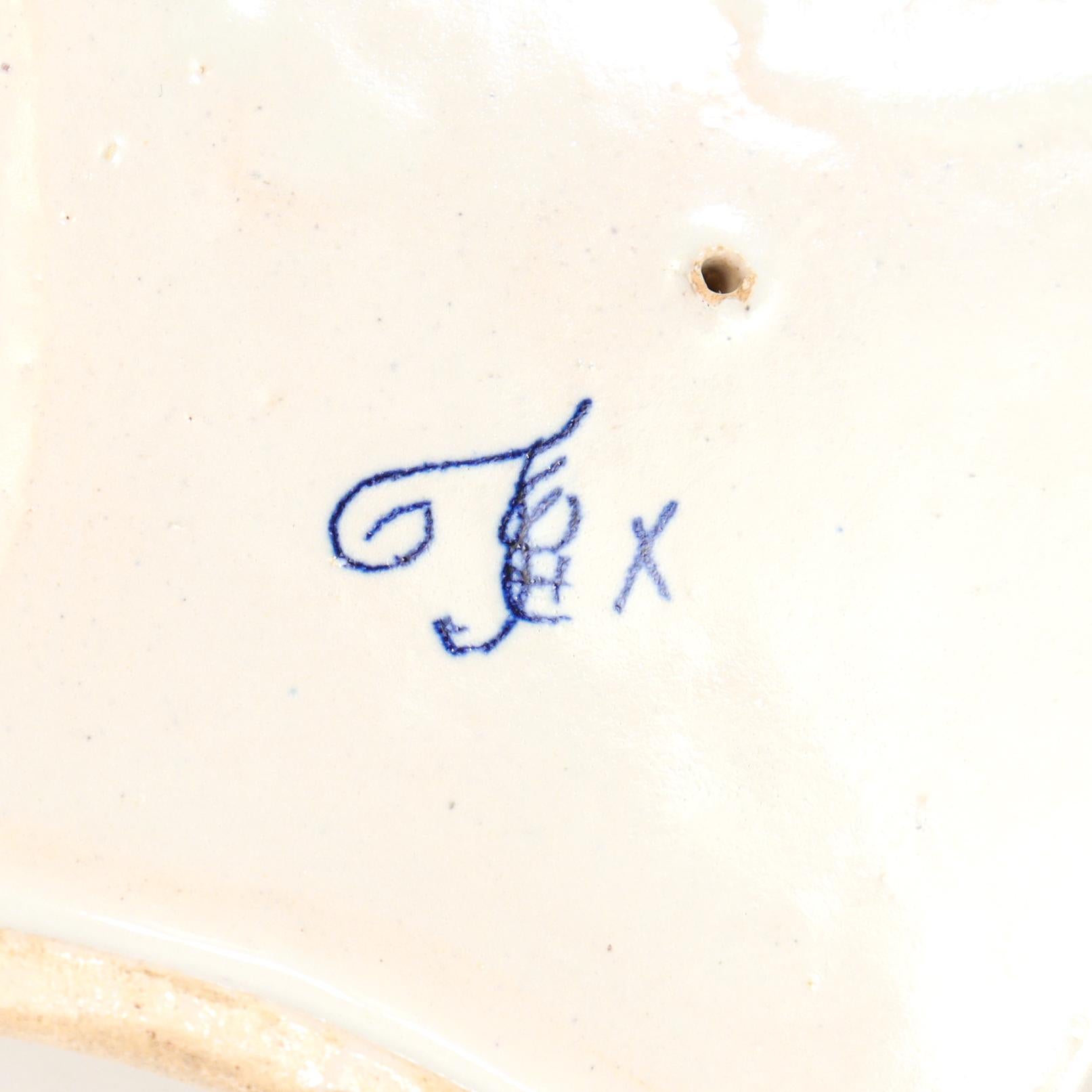 Antique Desvres Faïence Pottery Chamberstick by Charles Fourmaintraux-Courquin For Sale 1