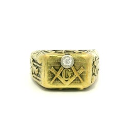 Antiguo Anillo Masónico de Oro Amarillo Macizo con Diamantes Altamente Detallados