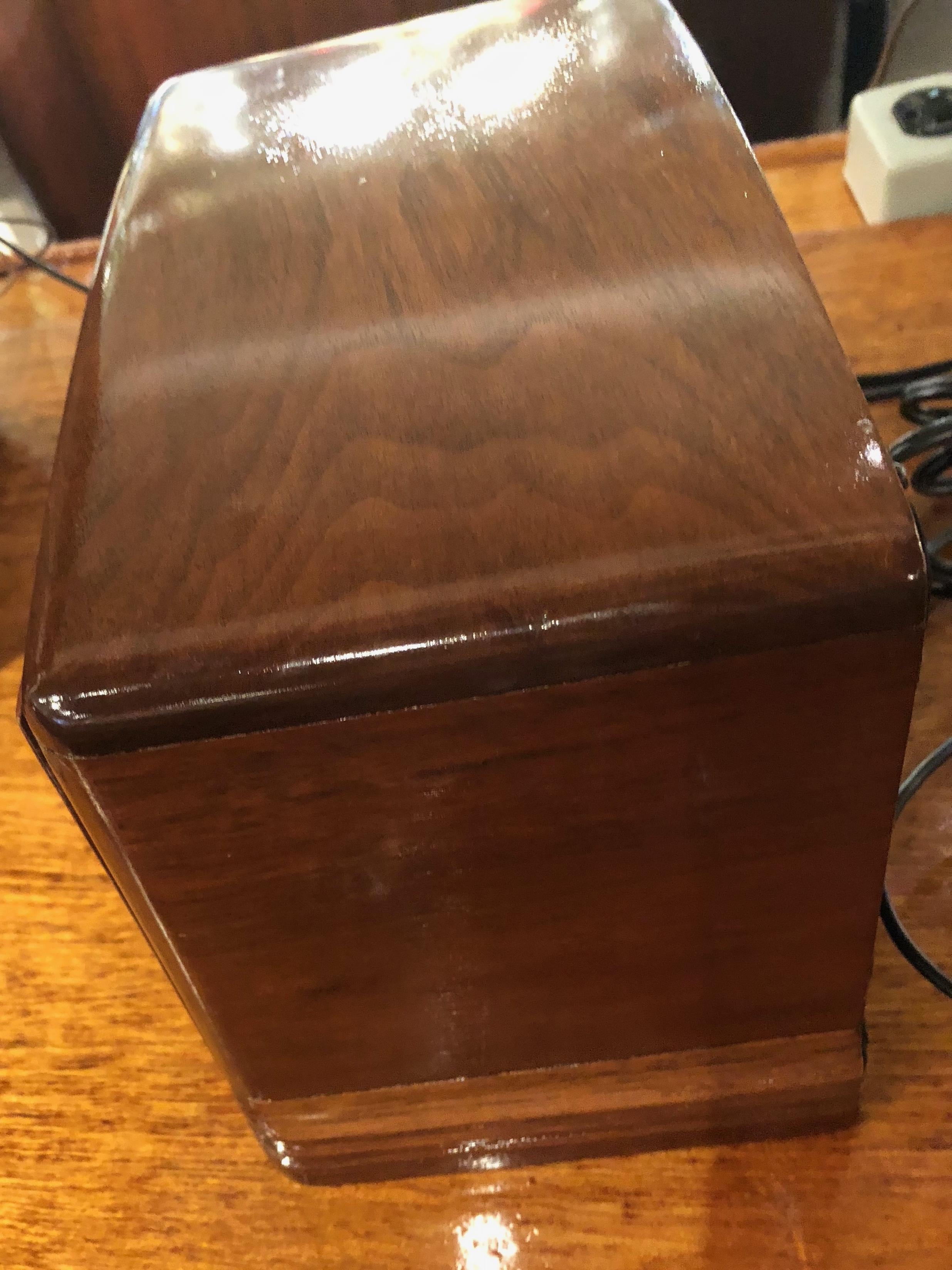 Art Deco Antique Detrola Rare Fancy Wood Restored Bluetooth Tube Radio