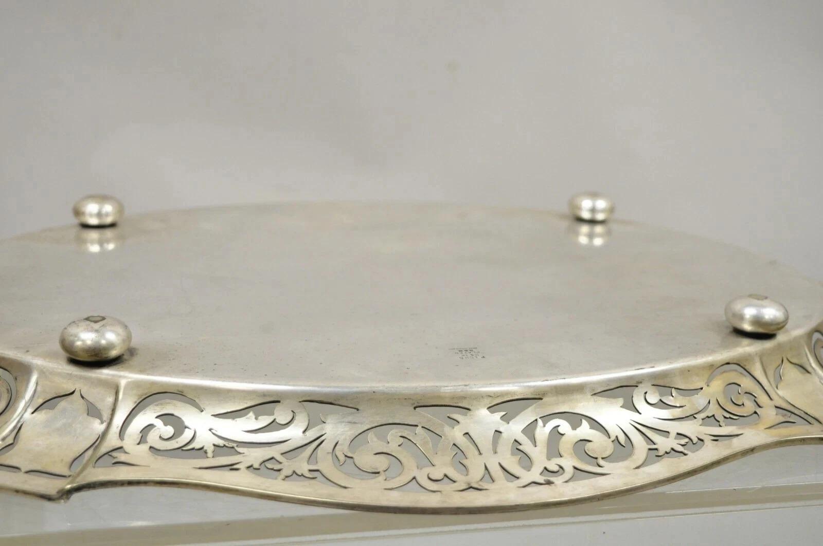 Antiguo D&H Inglaterra Plato de servir victoriano plateado festoneado Bandeja de bar en venta 4