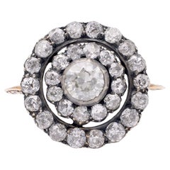 Bague double halo ancienne en or 18 carats avec diamants