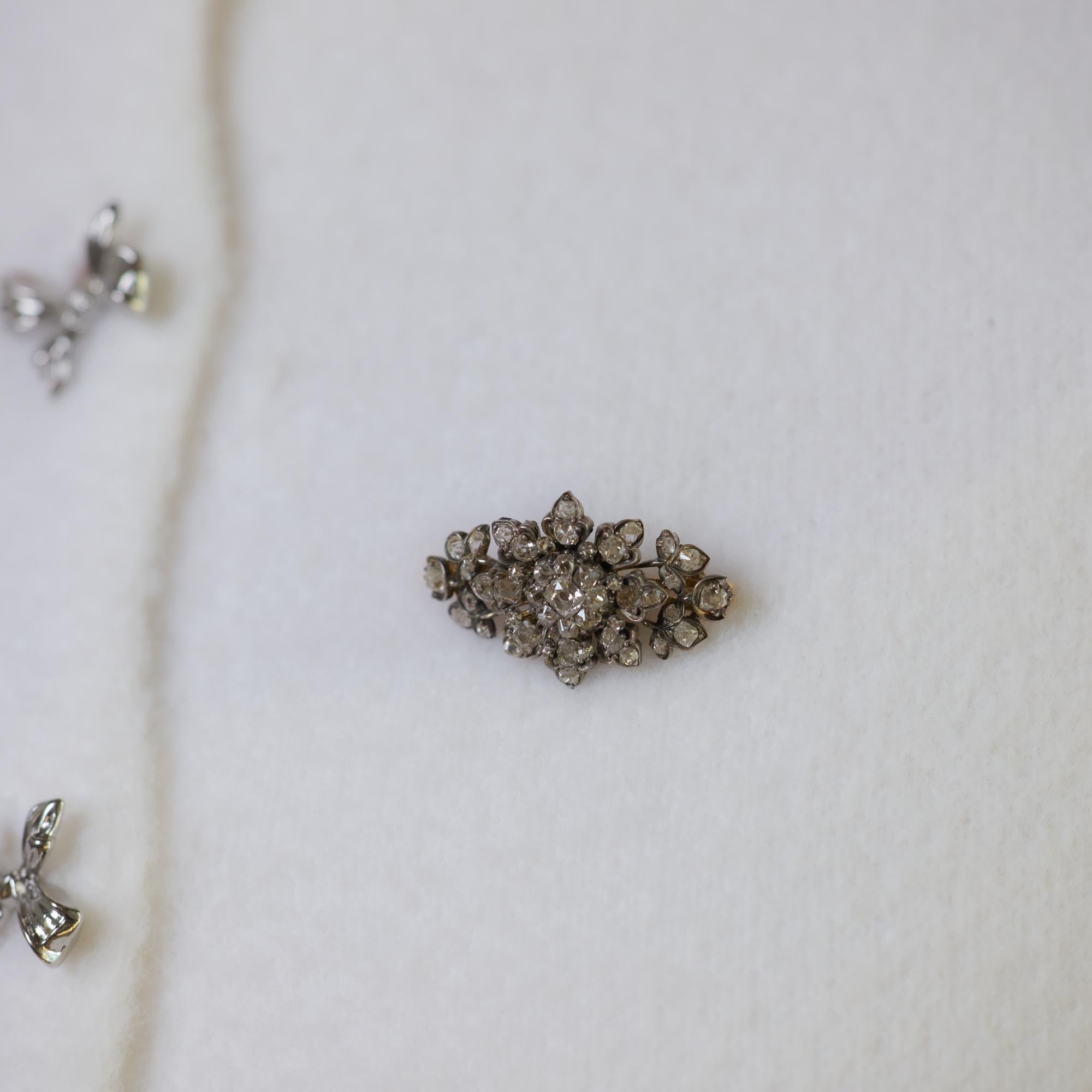Rose Cut Antique diamond 18k yellow gold and silver brooch