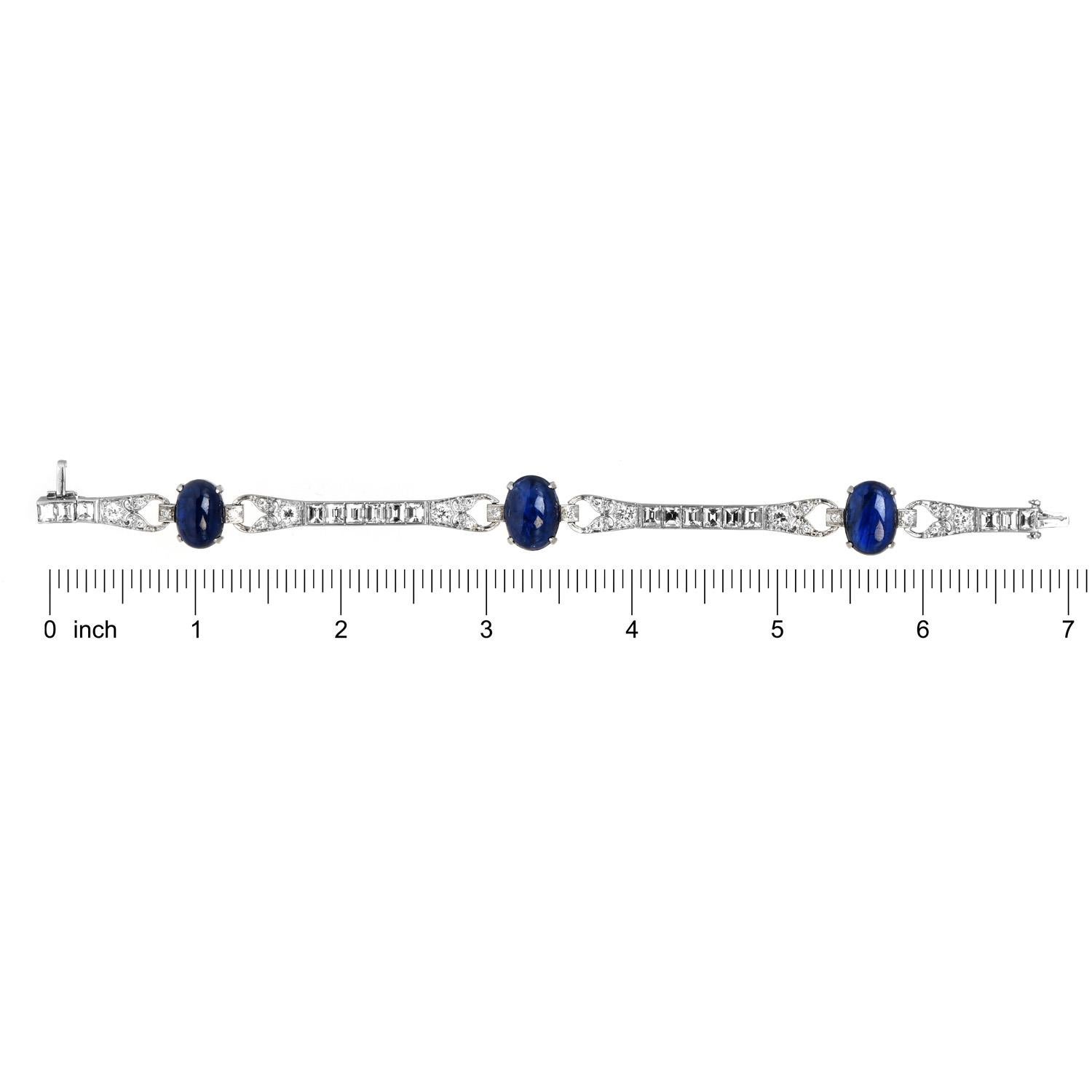 Antique Diamond 28.90cts Blue Sapphire Platinum Geometric Link Bracelet In Excellent Condition For Sale In Miami, FL