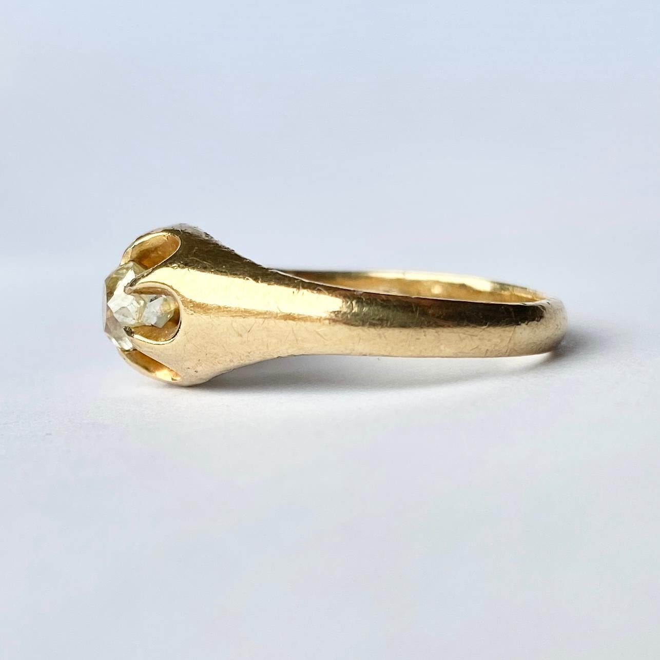 Antiker Ring aus 14 Karat Gold mit Diamanten (Edwardian) im Angebot
