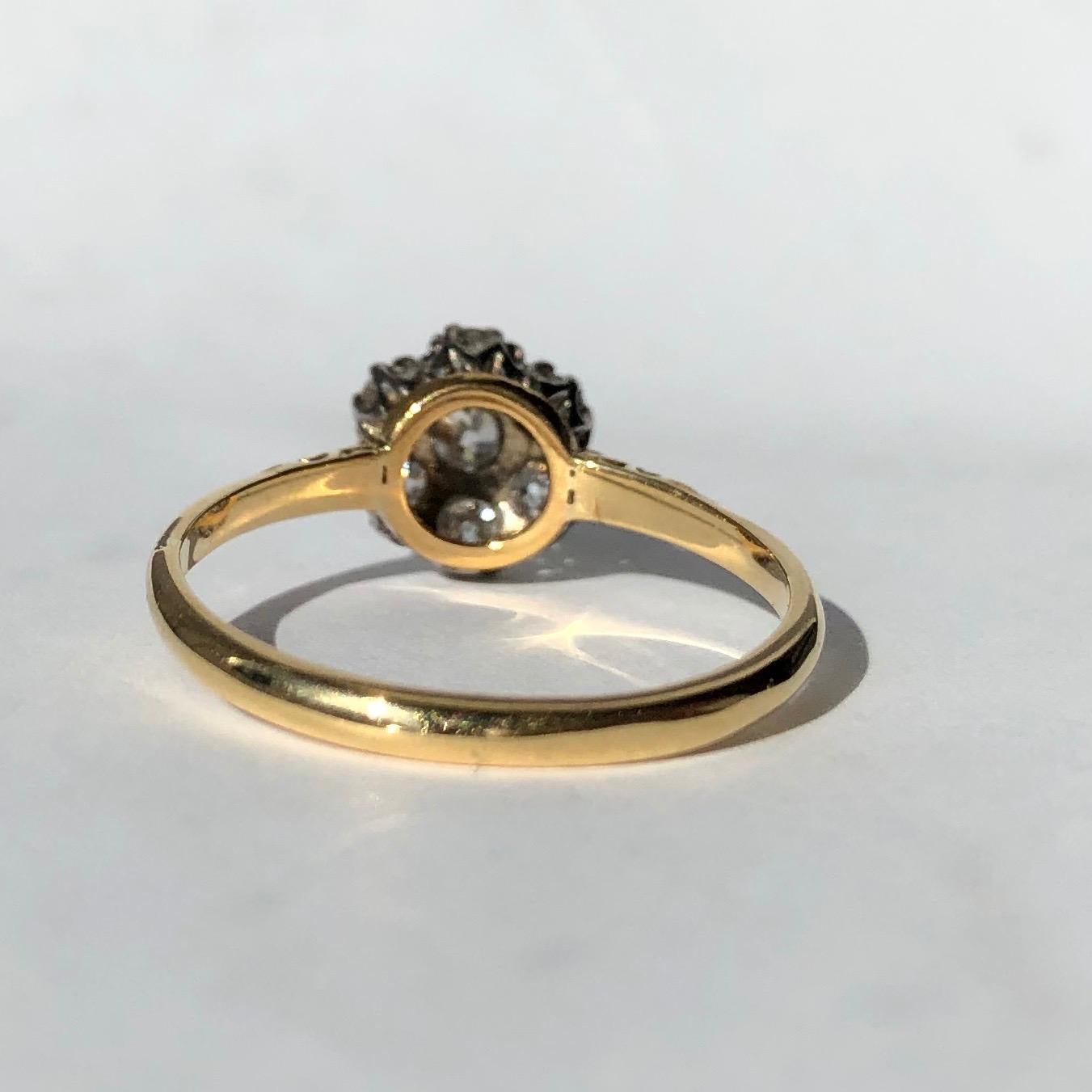 Art Deco Antique Diamond and 18 Carat Gold Cluster Ring