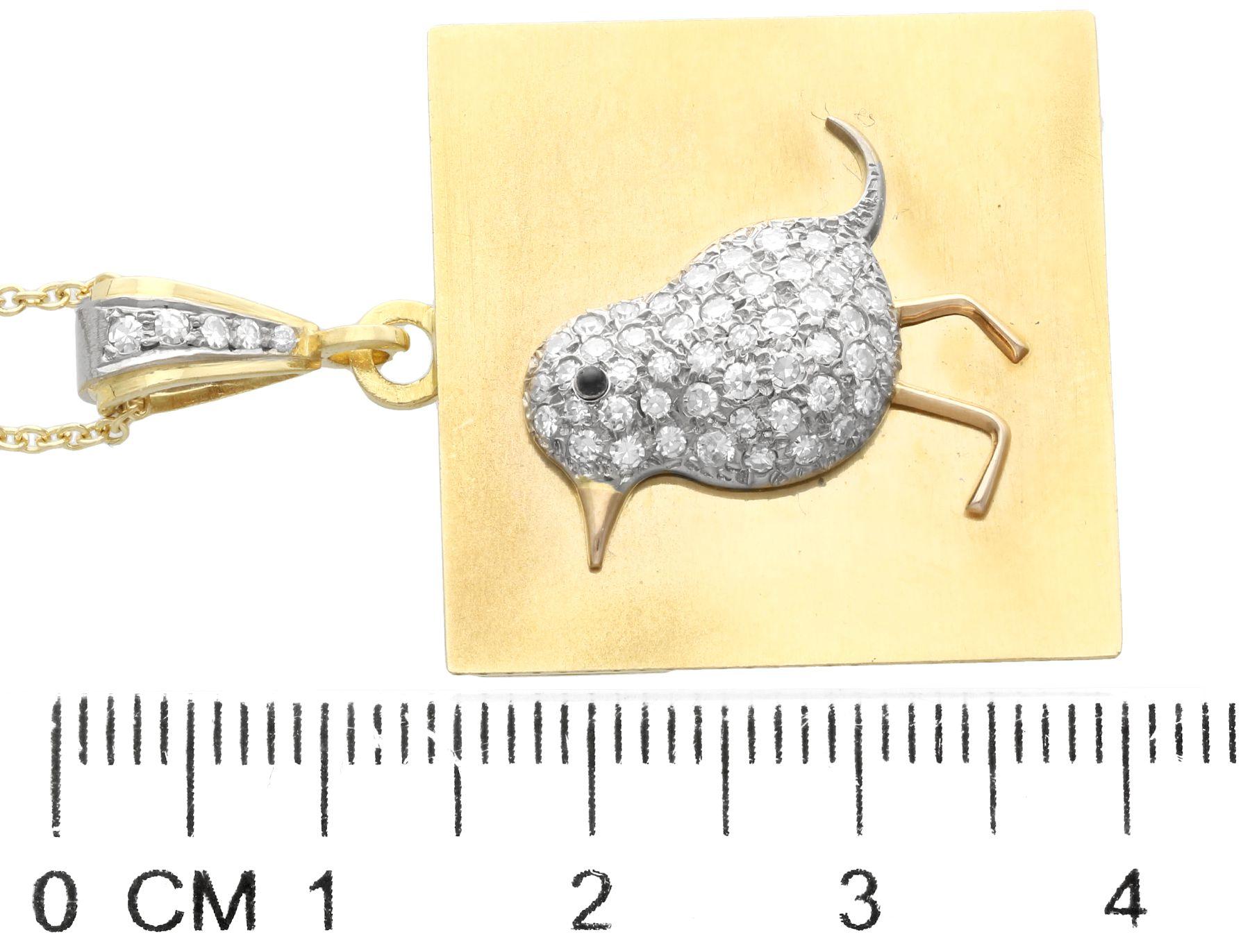 Vogelanhänger aus Diamant und 18 Karat Gelbgold – antik, ca. 1920er Jahre 1