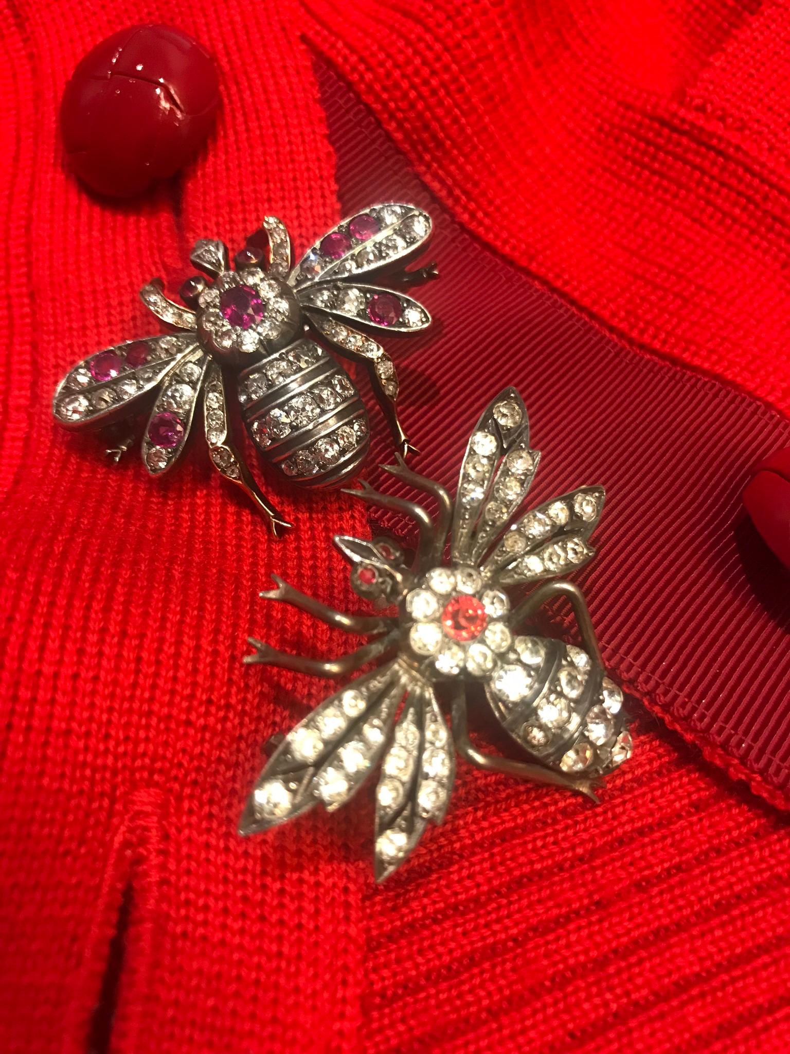 Women's or Men's Late 19th Century Gold Silver Diamond Burma Red Ruby Bee Insect Brooch For Sale