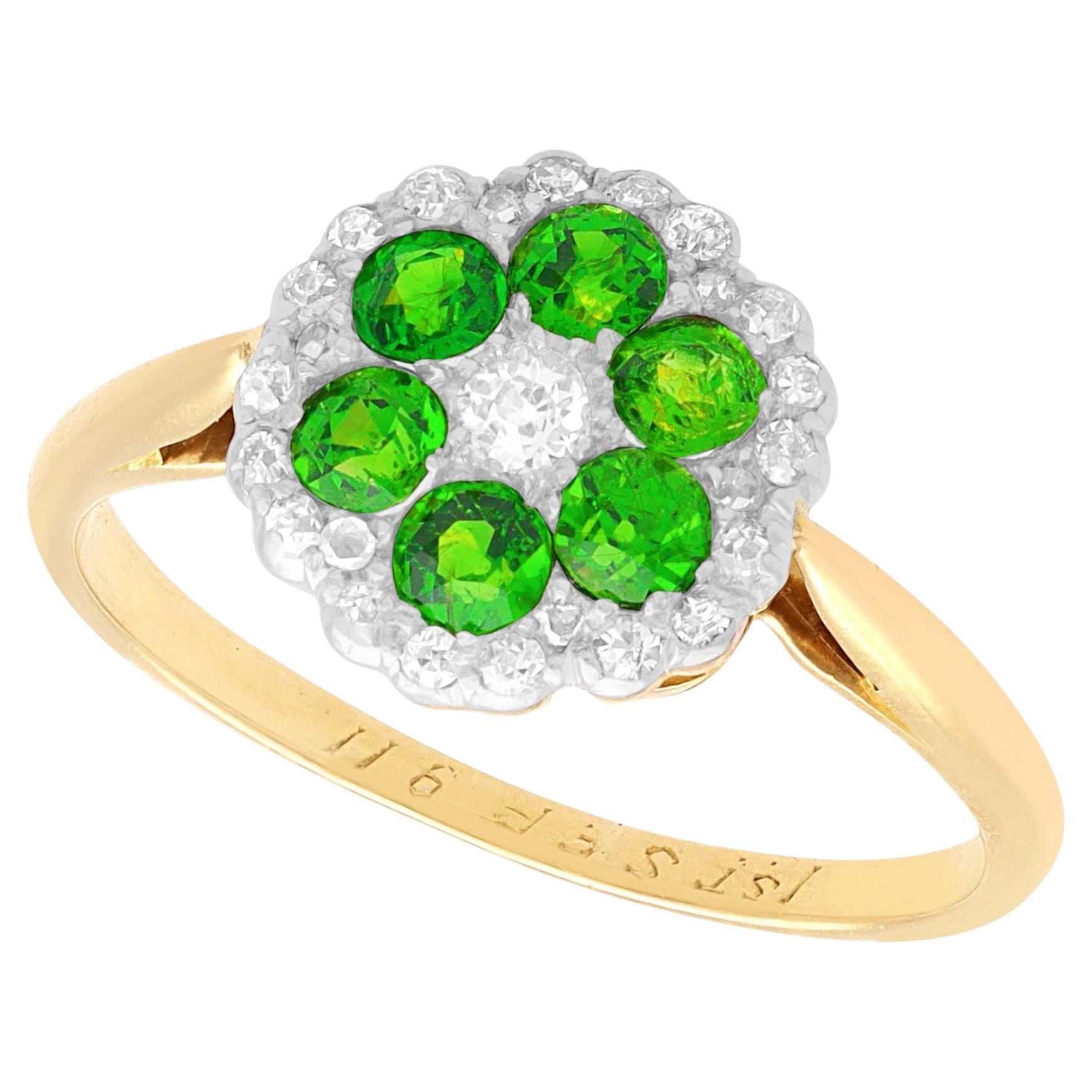 Antiker Cocktailring aus Gelbgold mit Diamanten und Demantoid-Granat, um 1910