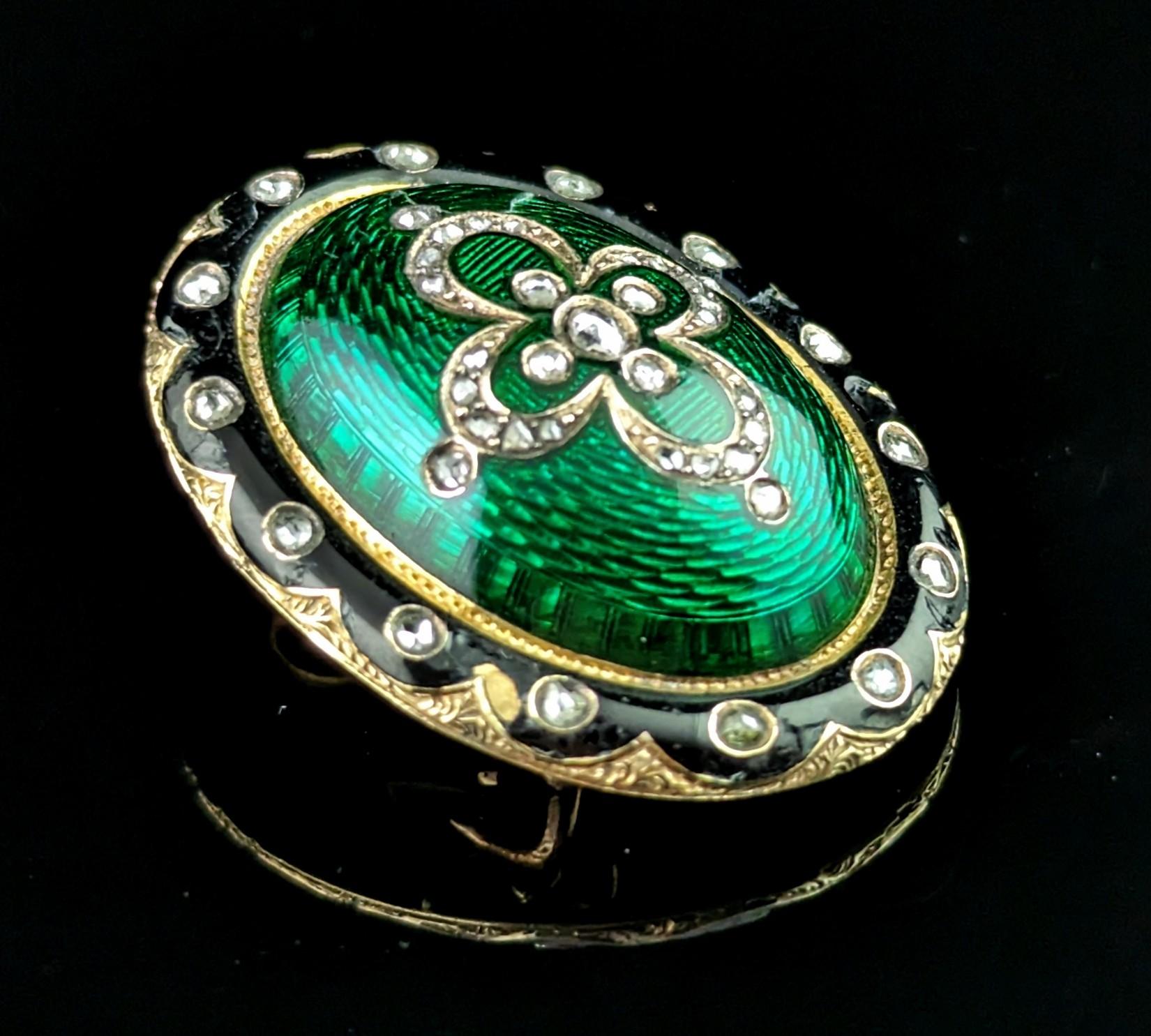 Antique Diamond and green guilloche enamel pendant, Victorian  For Sale 4