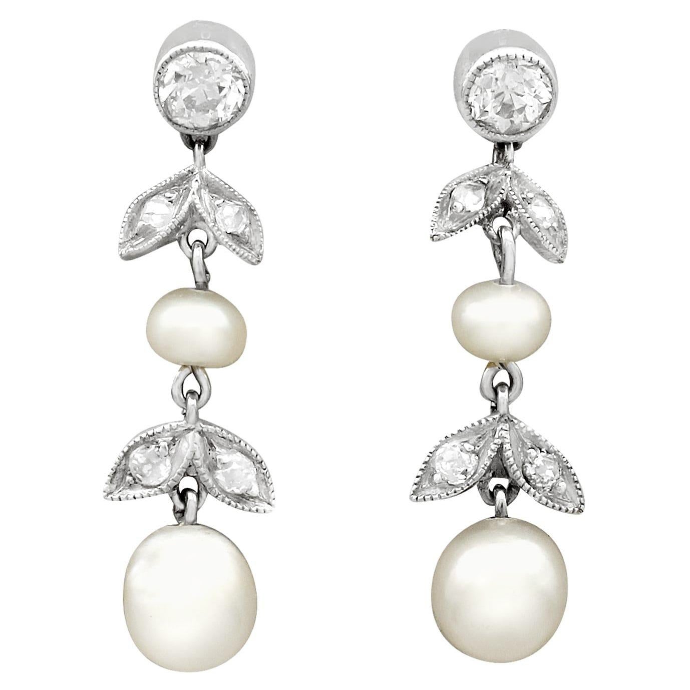 Boucles d'oreilles pendantes anciennes en or jaune, diamants et perles naturelles Circa 1880