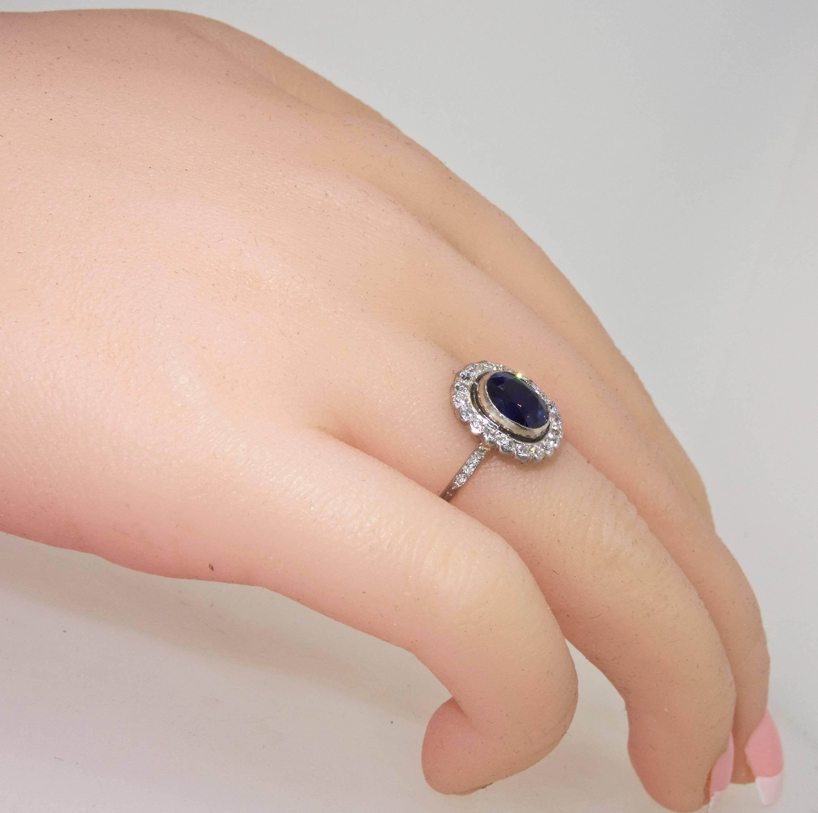 Antique Diamond and Natural Unheated Fine Sapphire Ring In Excellent Condition In Aspen, CO